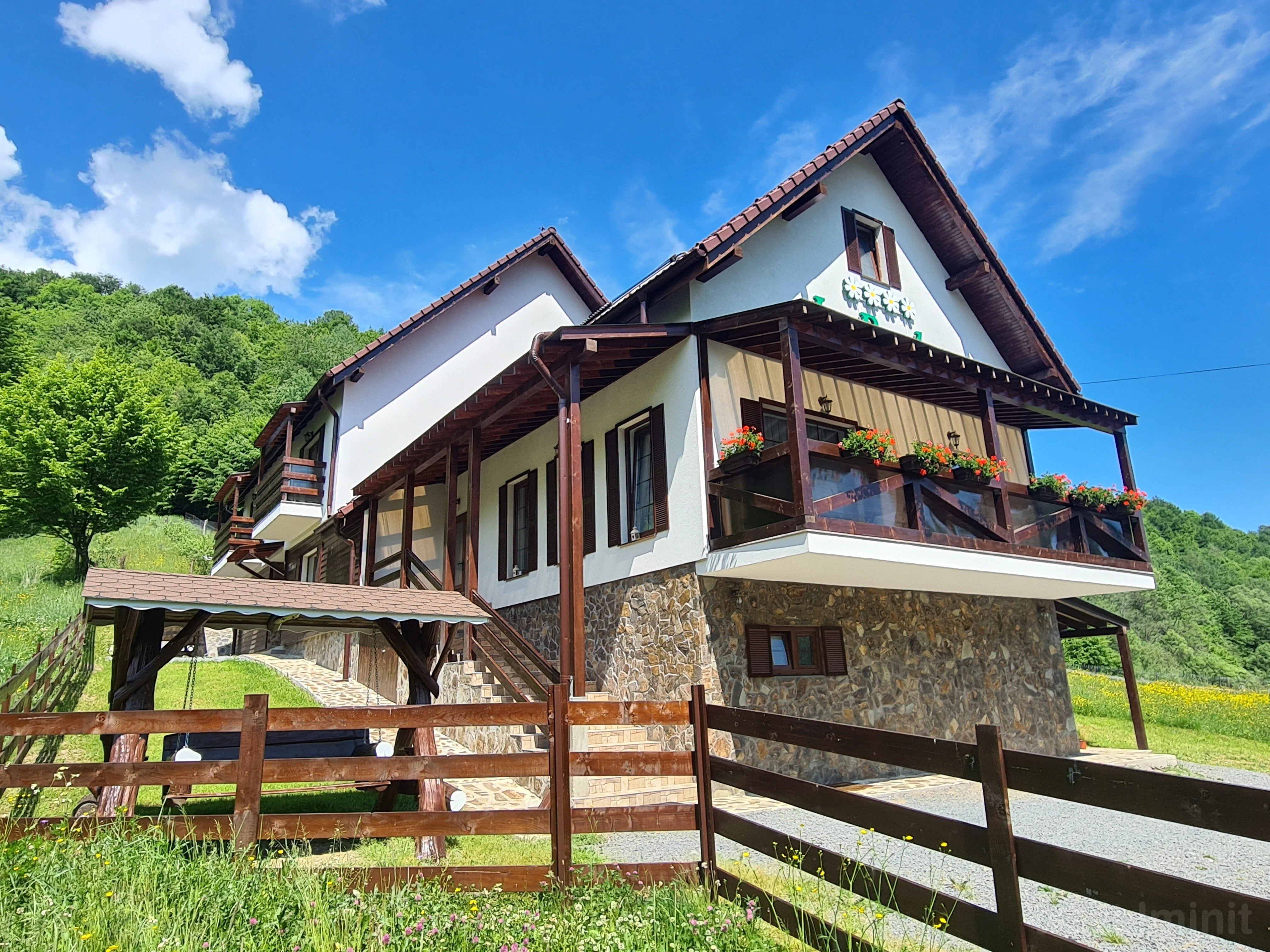 Green Mountain Resort Scrind-Frăsinet – Scrind-Frăsinet, România