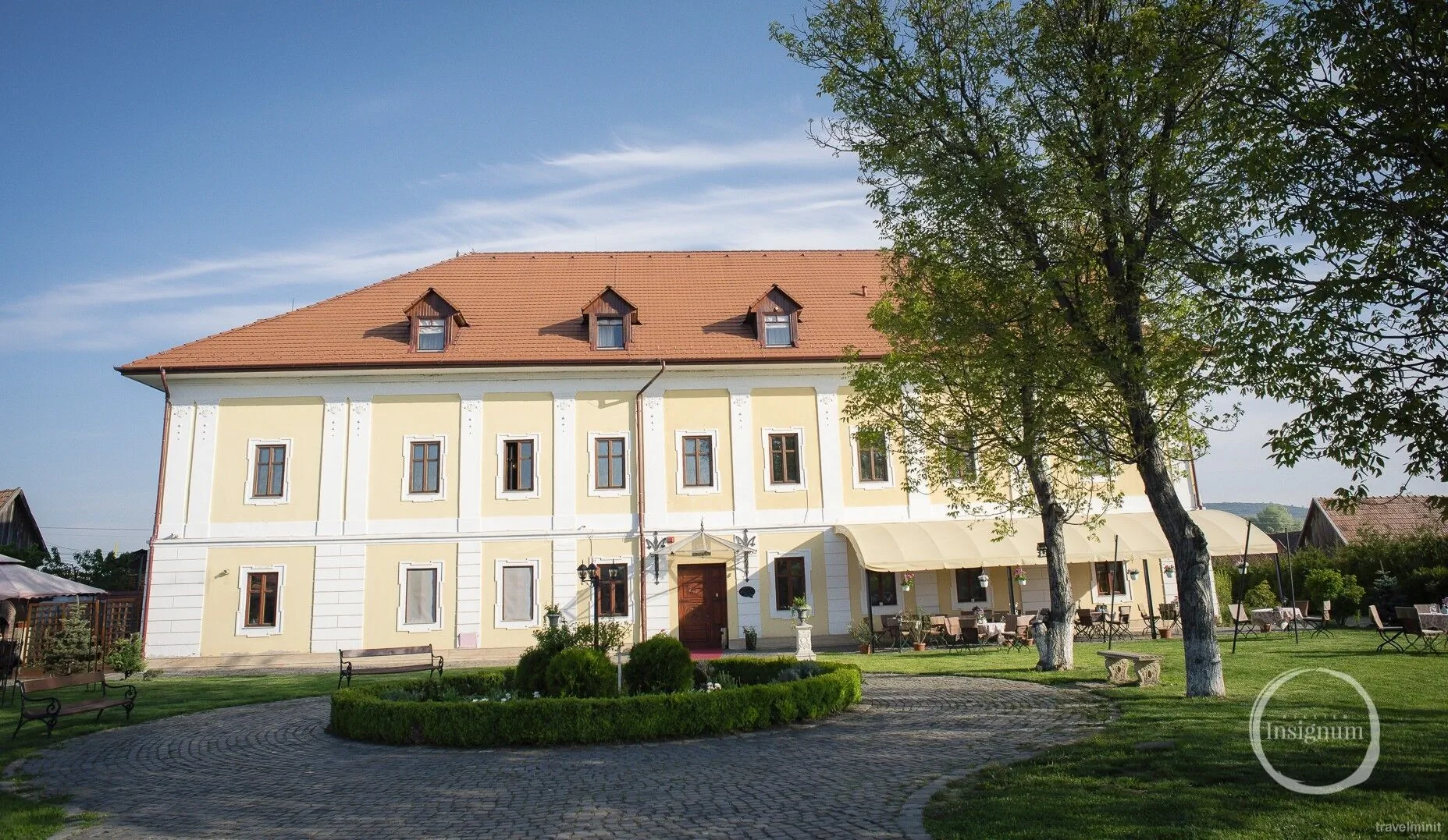 Castel Haller Ogra – Ogra, Rumunsko