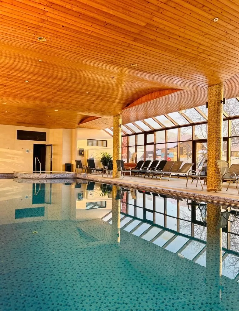 Hotel Eden Câmpulung Moldovenesc - foto 1