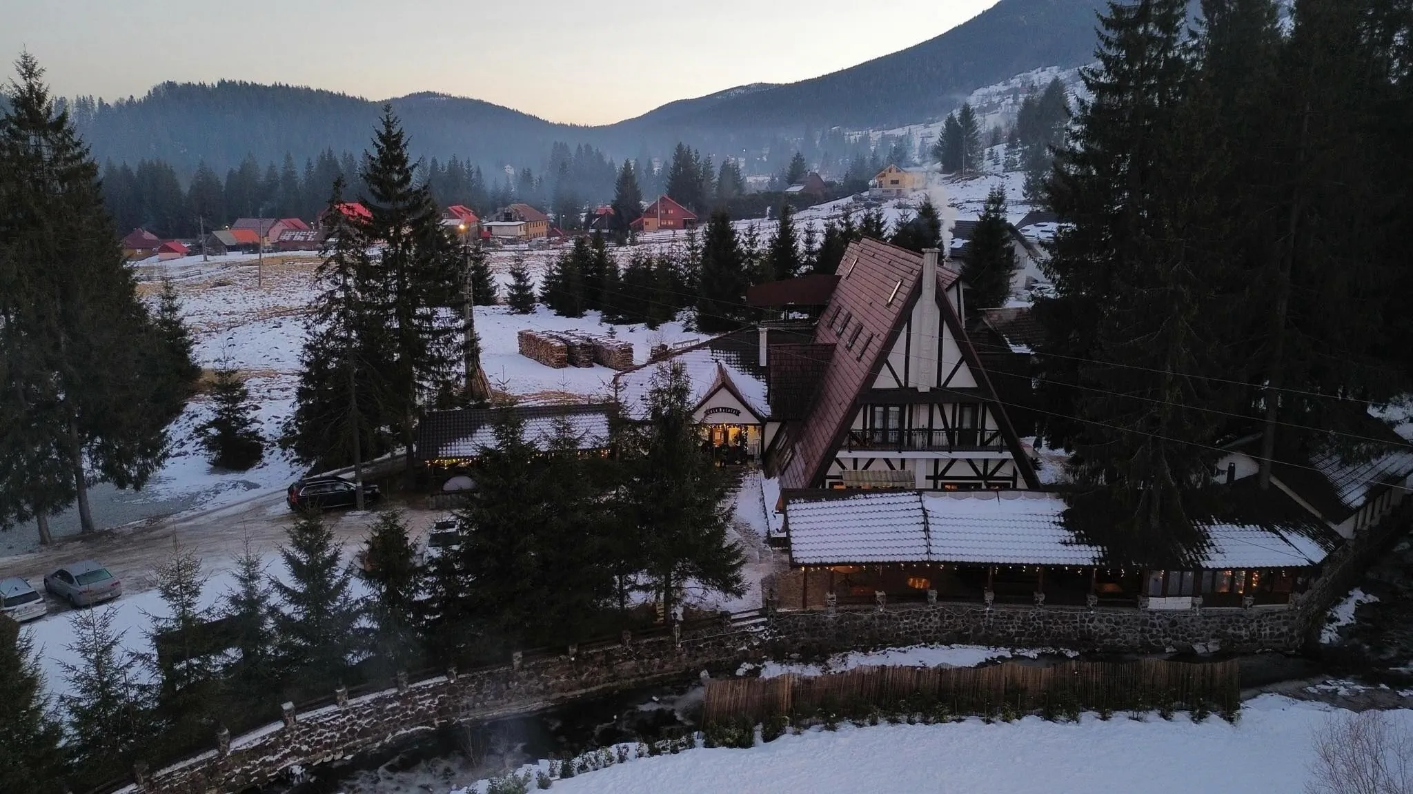 Casa Moţului Arieșeni - foto 3