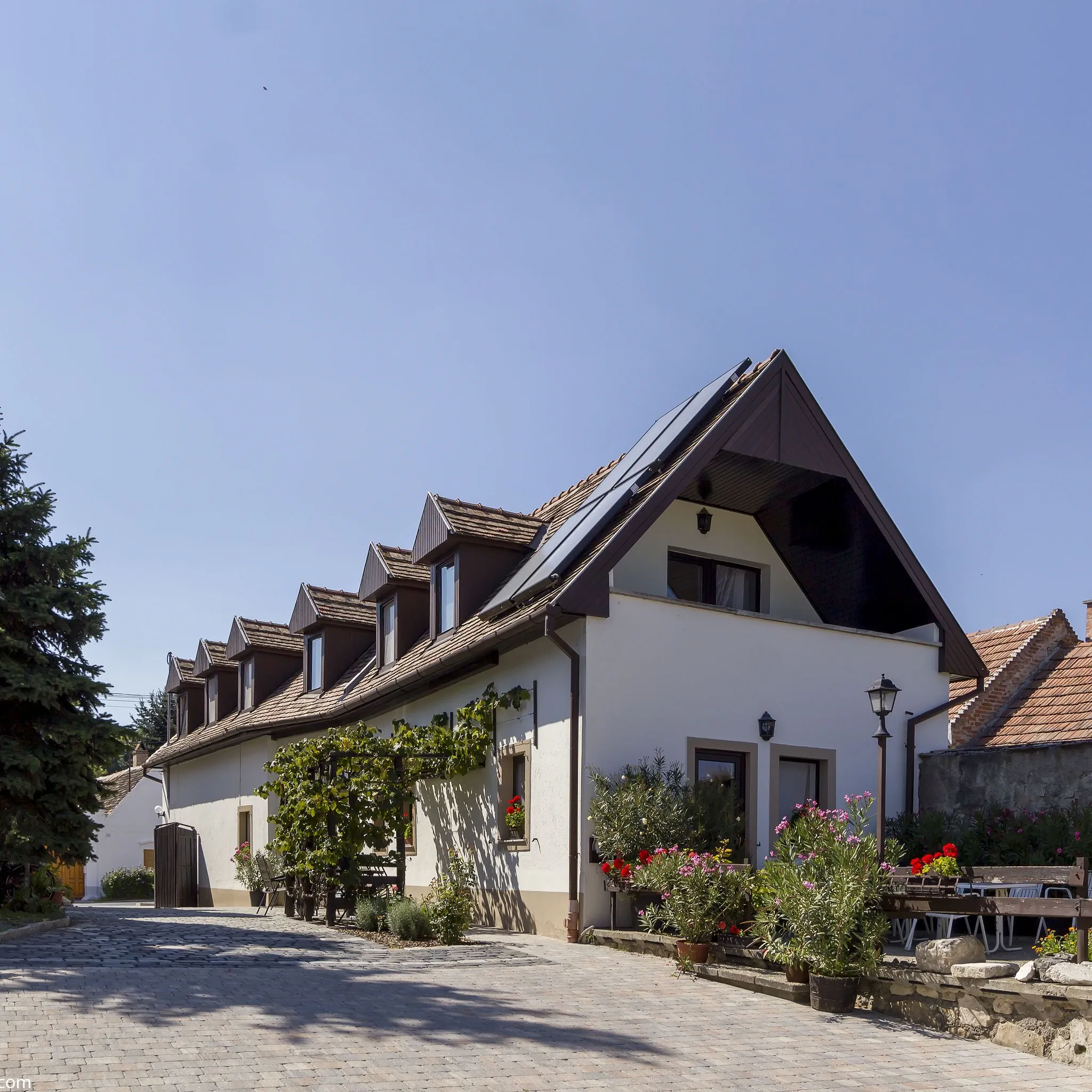 Várfal Vendégház Fertőrákos – Fertőrákos, Ungaria