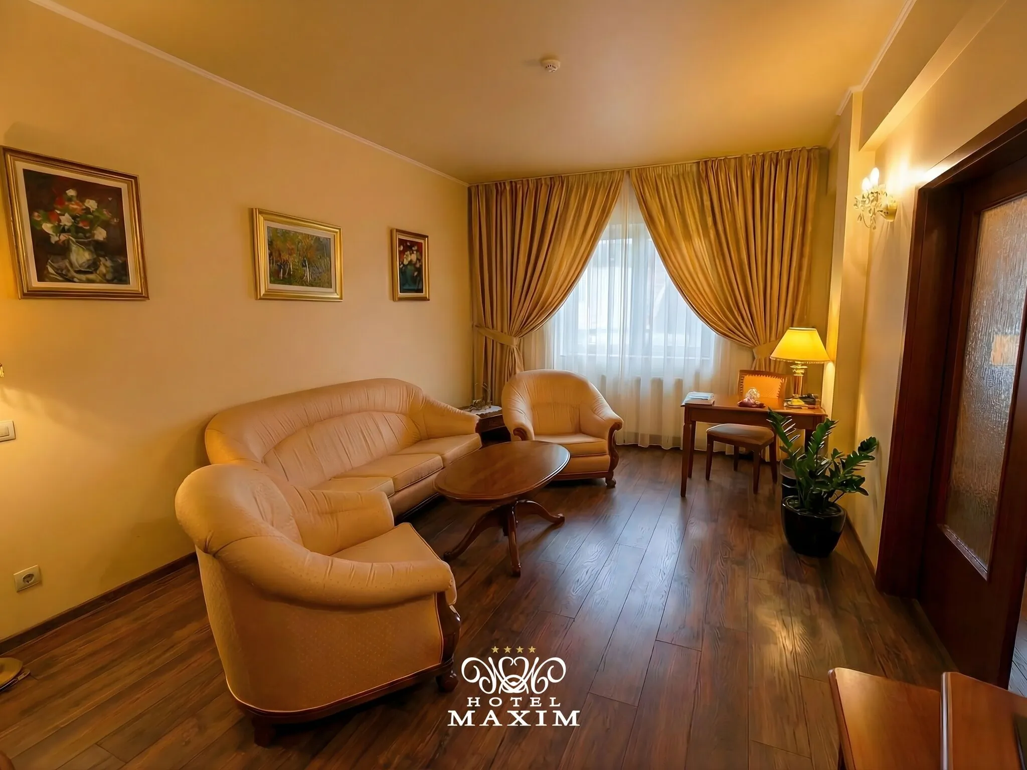 Hotel Maxim Oradea – Oradea, România