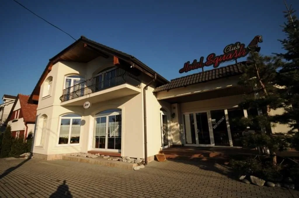Hotel Squash Prievidza – Prievidza, Slovensko