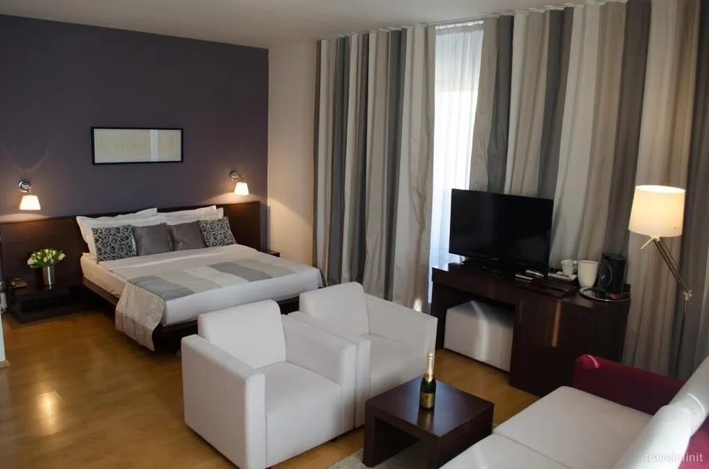 Unique Boutique București – București, România