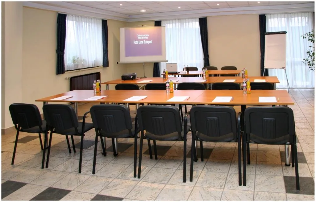 Hotel Luna Budapest – Budapesta, Ungaria