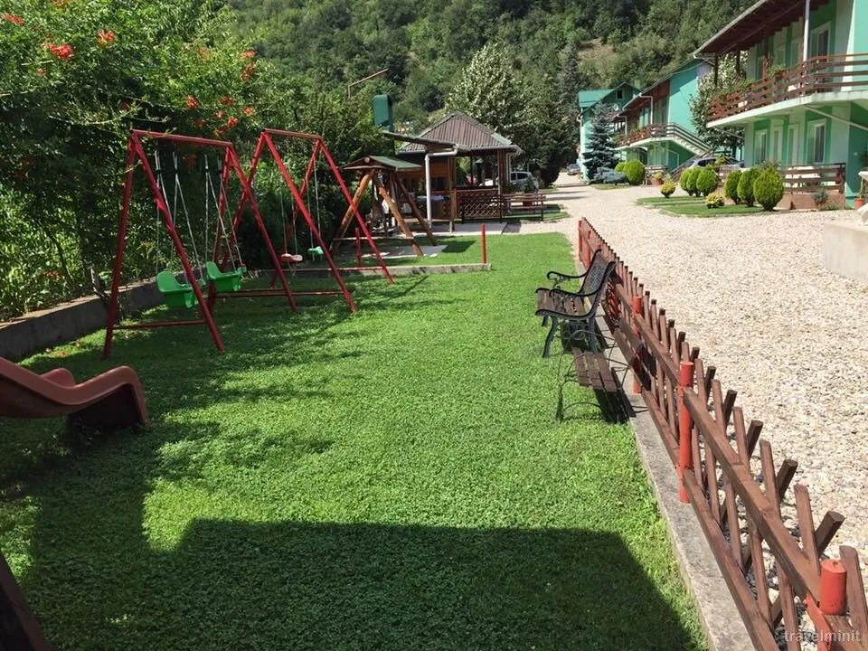 Pensiunea Charisma Băile Herculane – Băile Herculane, România