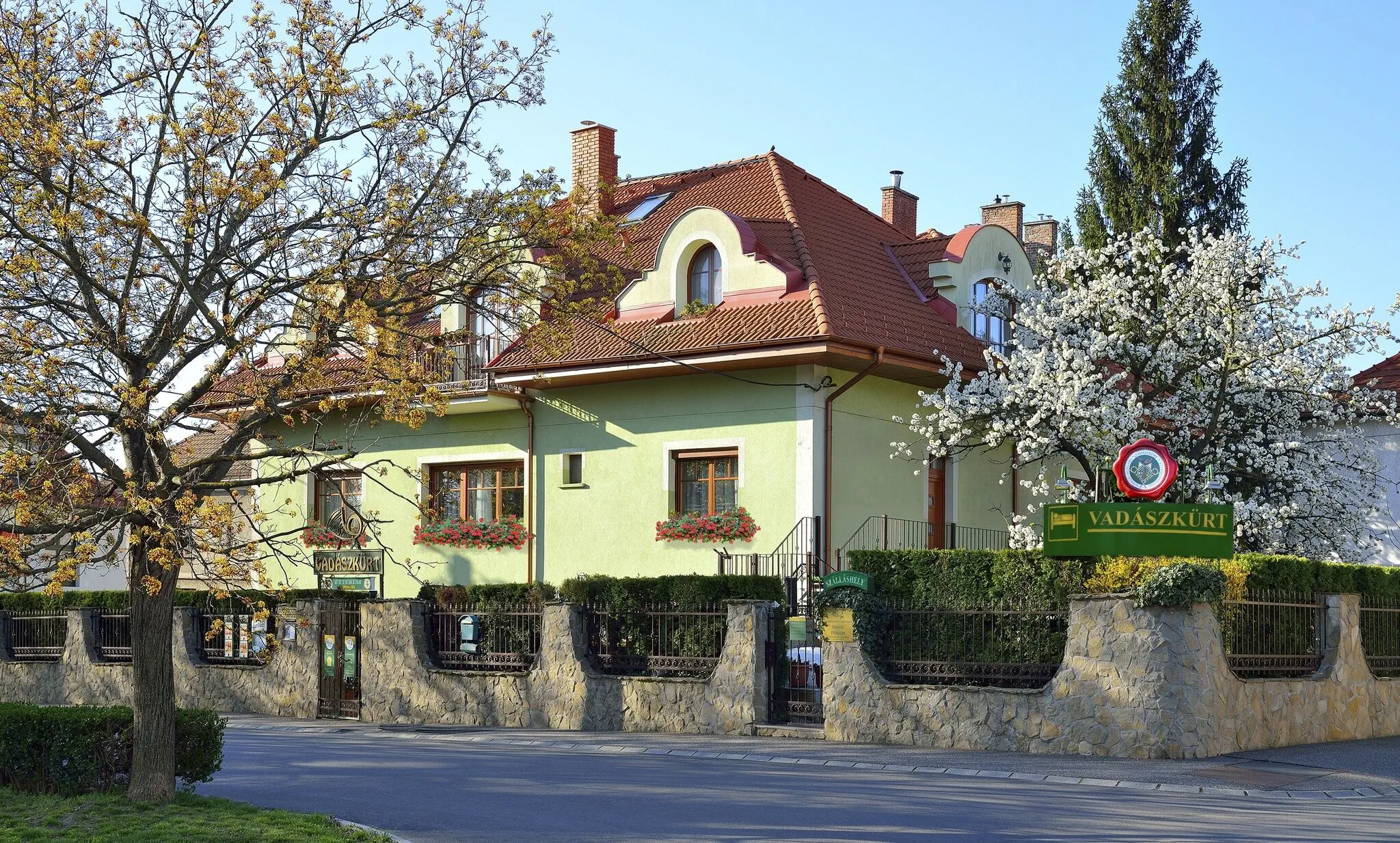 Vadászkürt Panzió és Étterem Sopron – Sopron, Ungaria