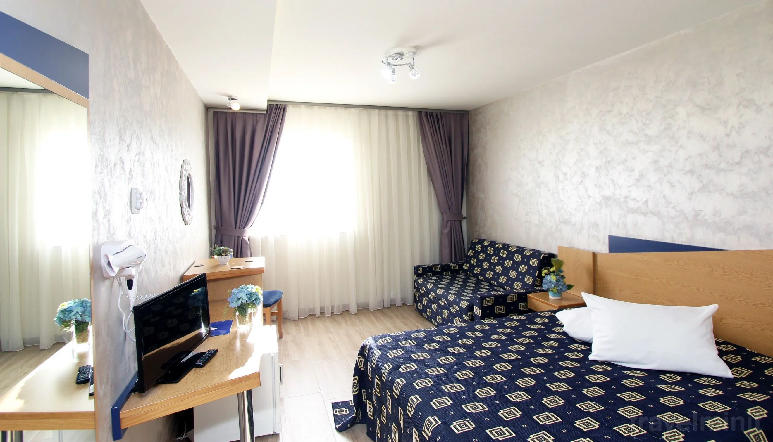 Hotel Iris Borș – Borş, România