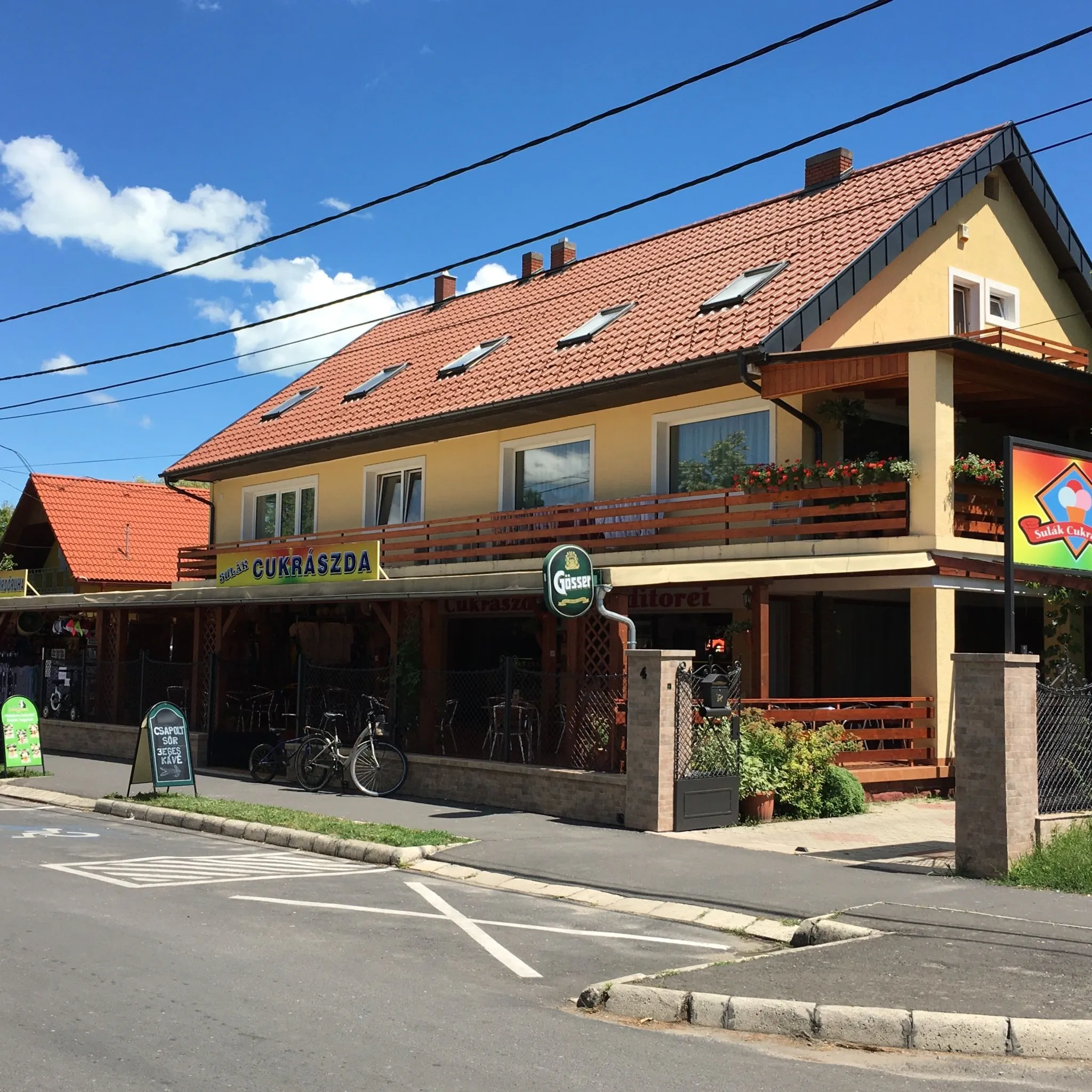 Sulák Apartmanház Zamárdi – Zamárdi, Ungaria