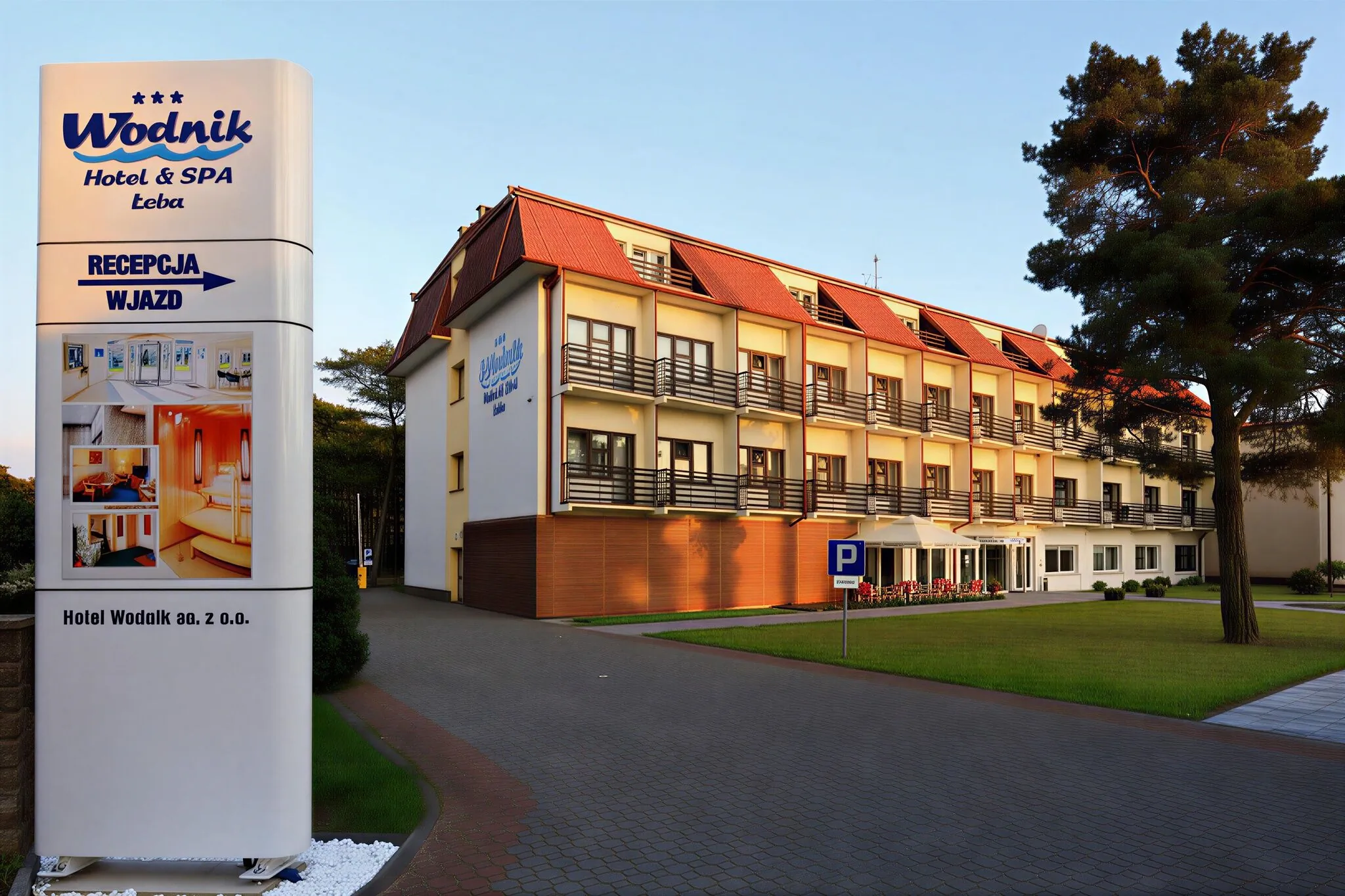 Hotel Wodnik Łeba - foto 1