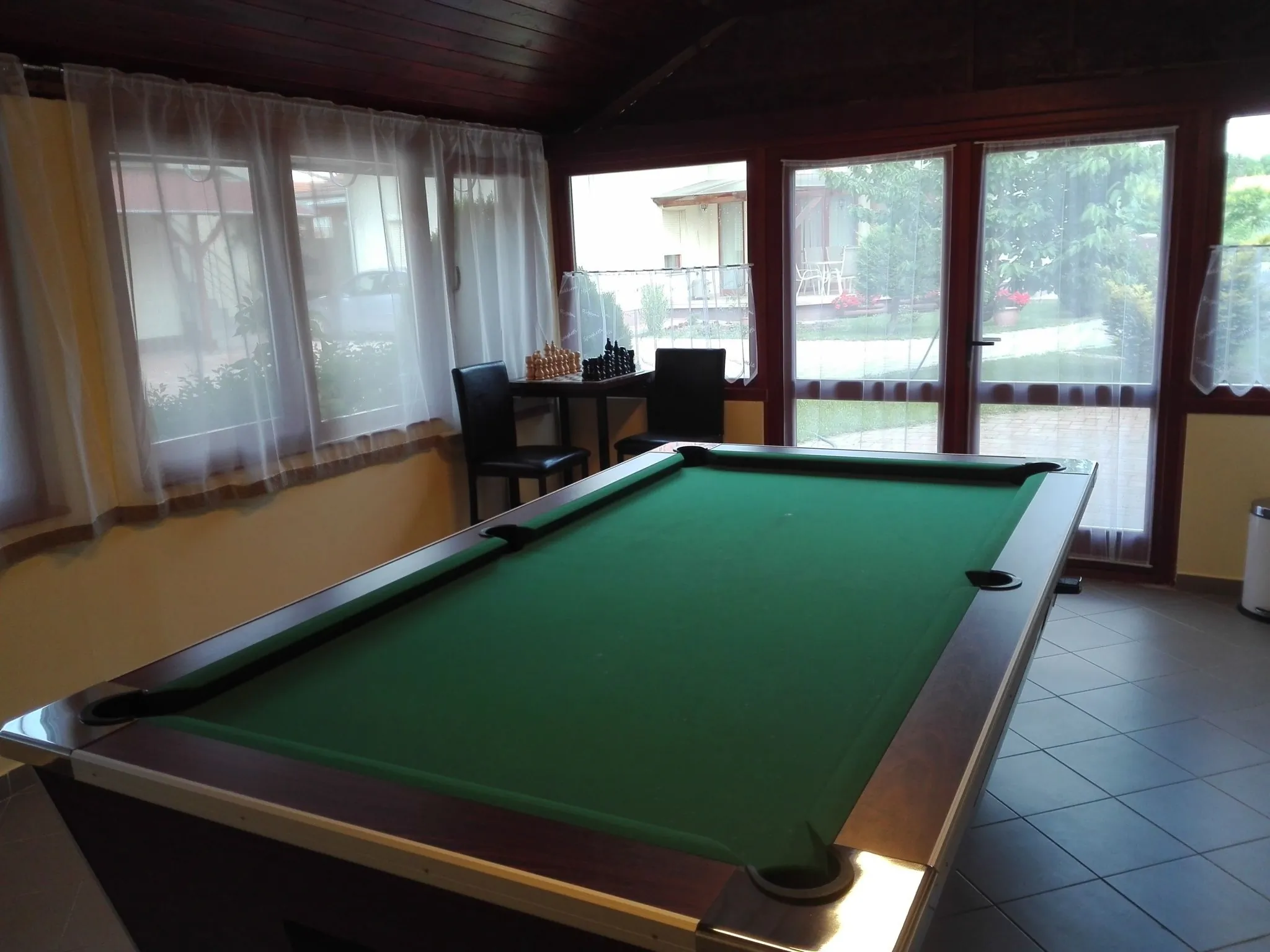 Csipkeház Apartman Cserkeszőlő – Cserkeszőlő, Węgry