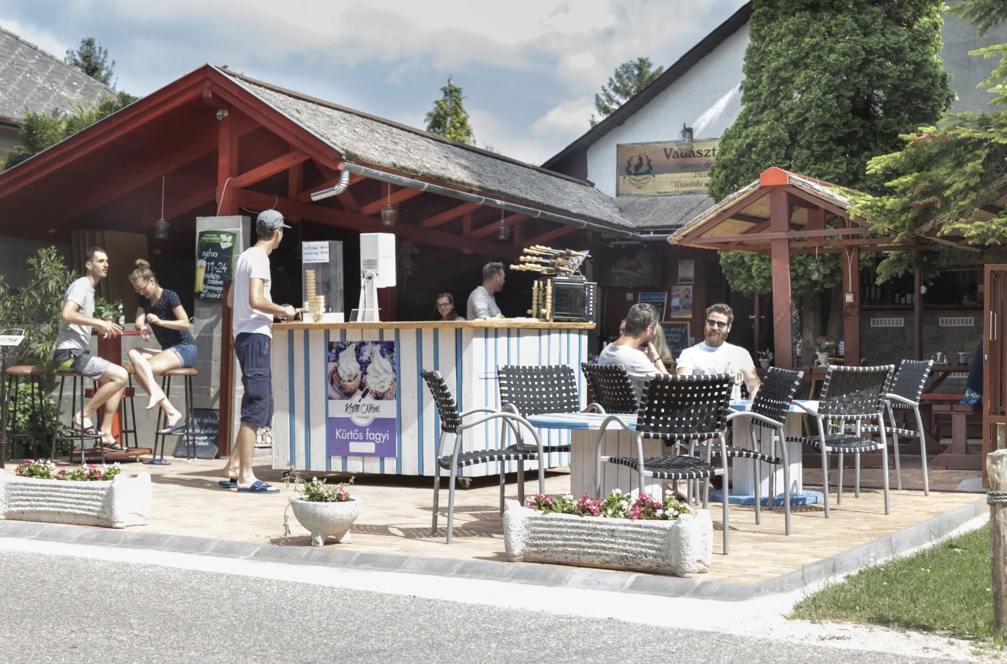 Vadásztanya Apartman Siófok – Siófok, Ungaria