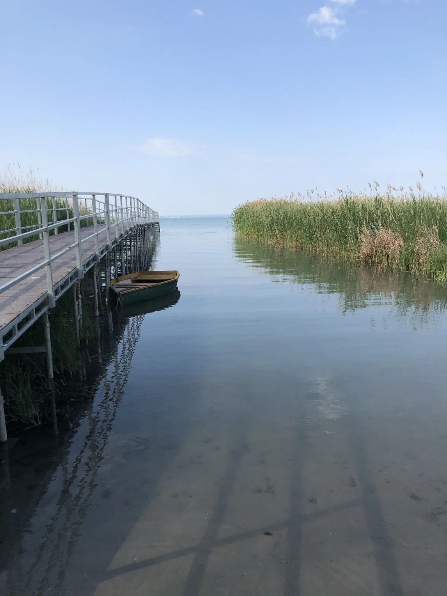 Family Vacation Guesthouse Balatonkenese – Balatonkenese, Ungaria