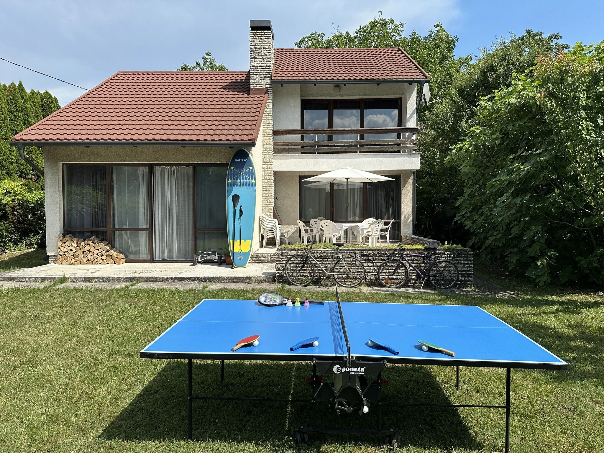 Family Vacation Guesthouse Balatonkenese – Balatonkenese, Ungaria