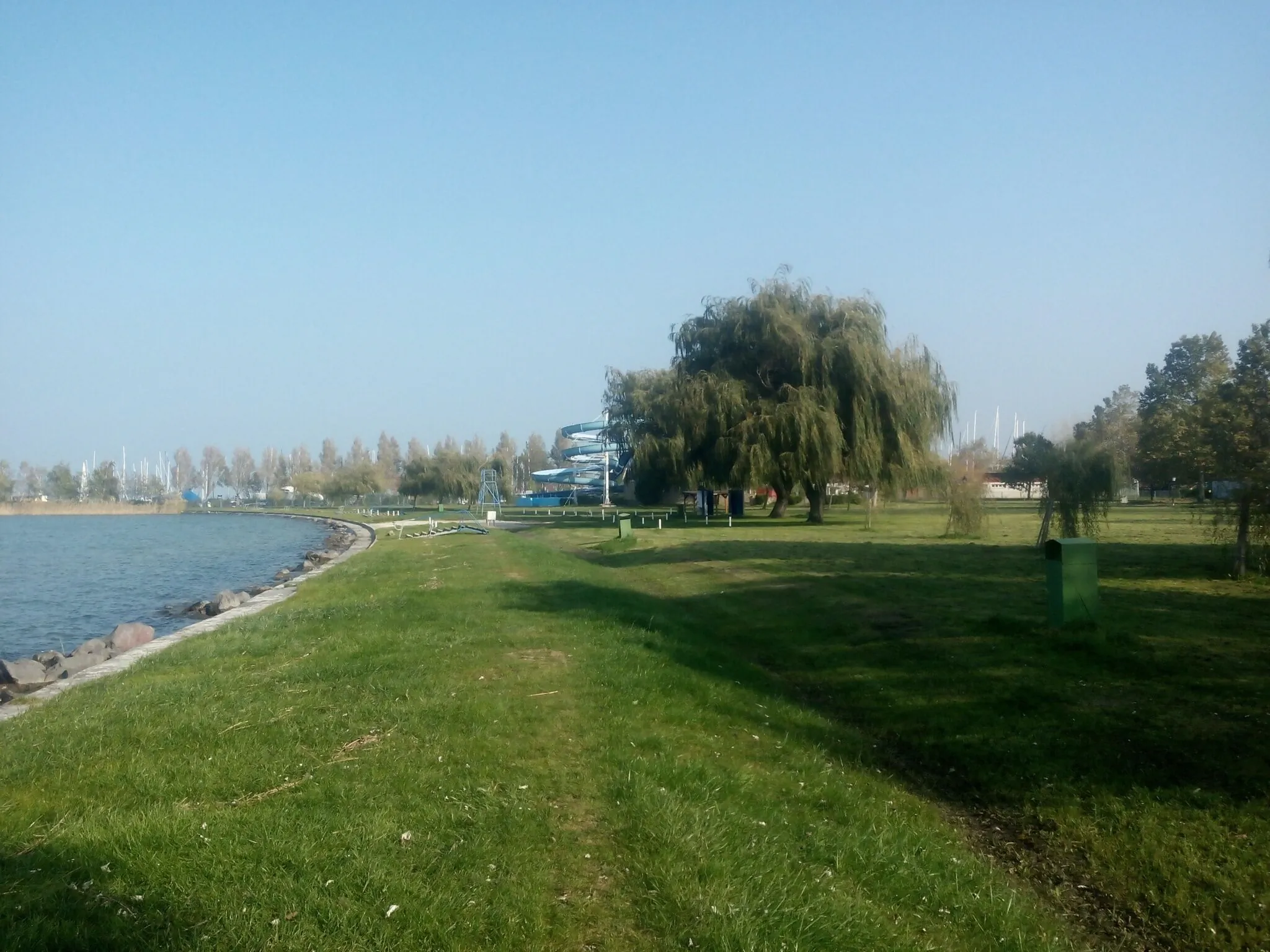 Keresztes Apartmanház Balatonlelle – Balatonlelle, Ungaria