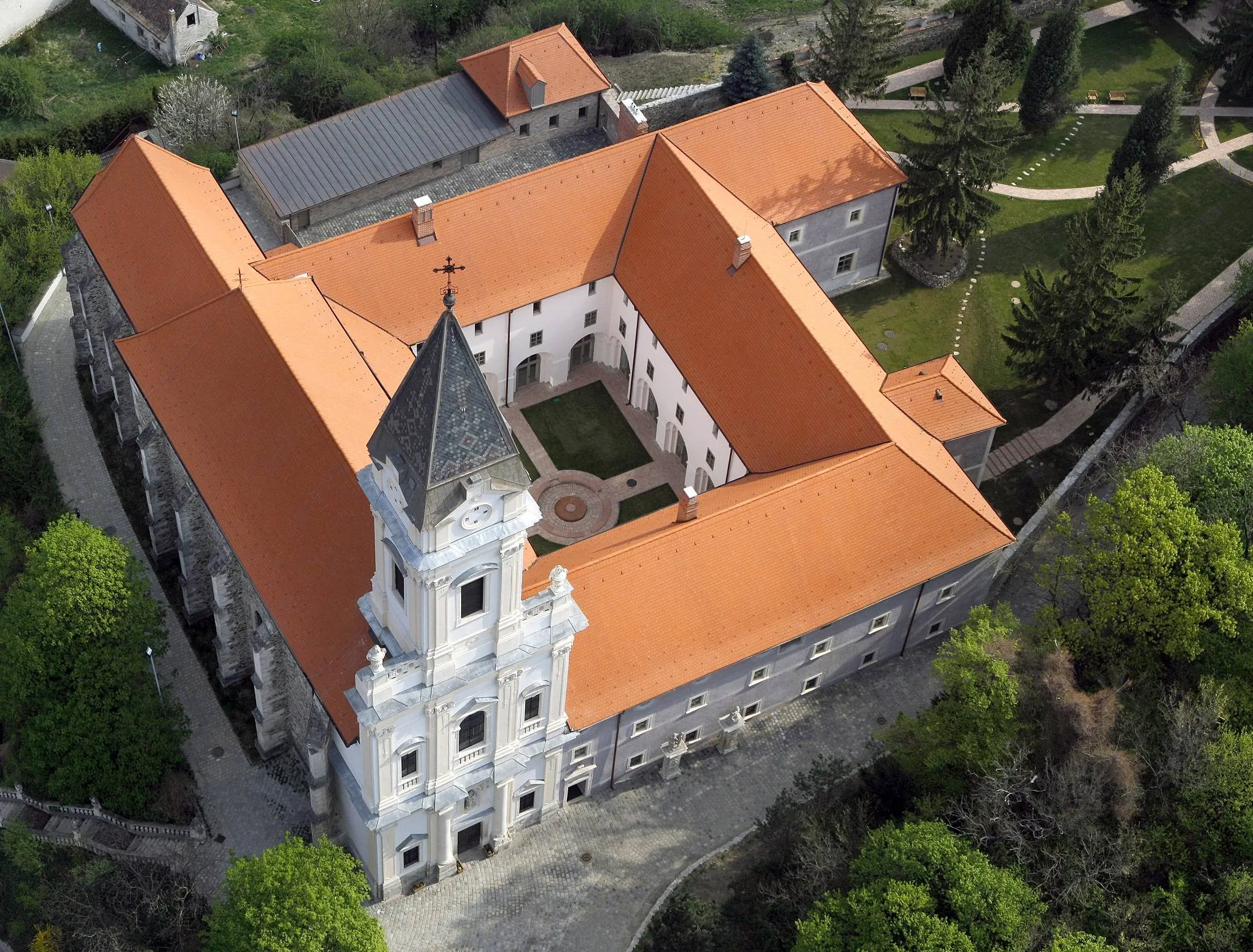 Sopronbánfalvi Kolostor Hotel és Étterem Sopron - foto 1