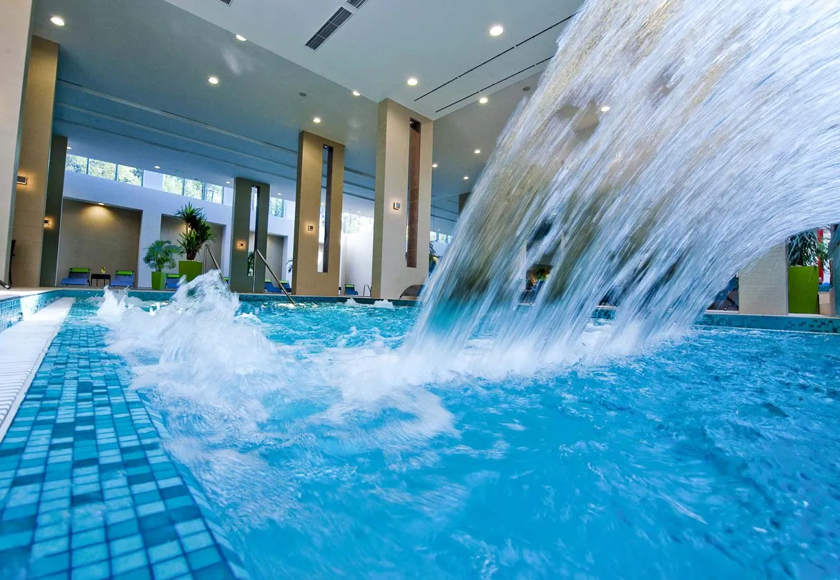 Abacus Business & Wellness Hotel Herceghalom - foto 2