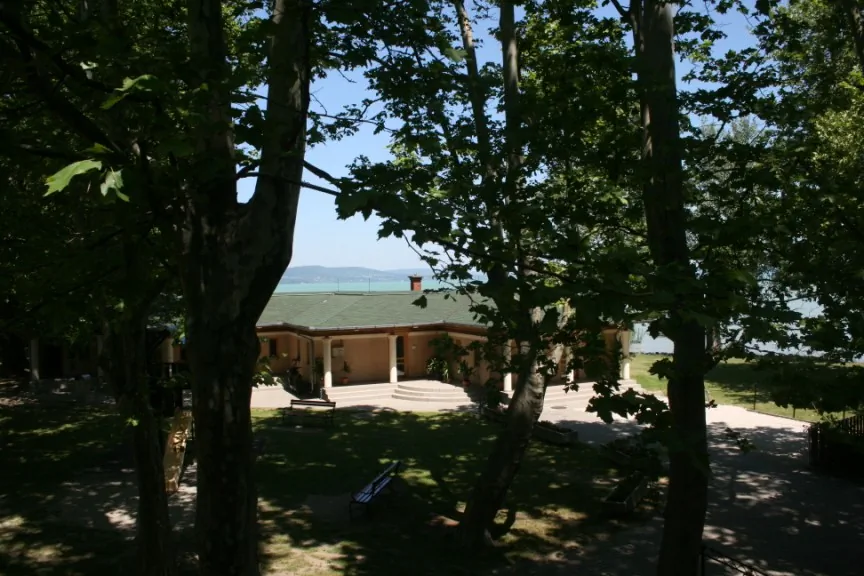 Fehérló Apartman Balatonboglár – Balatonboglár, Węgry