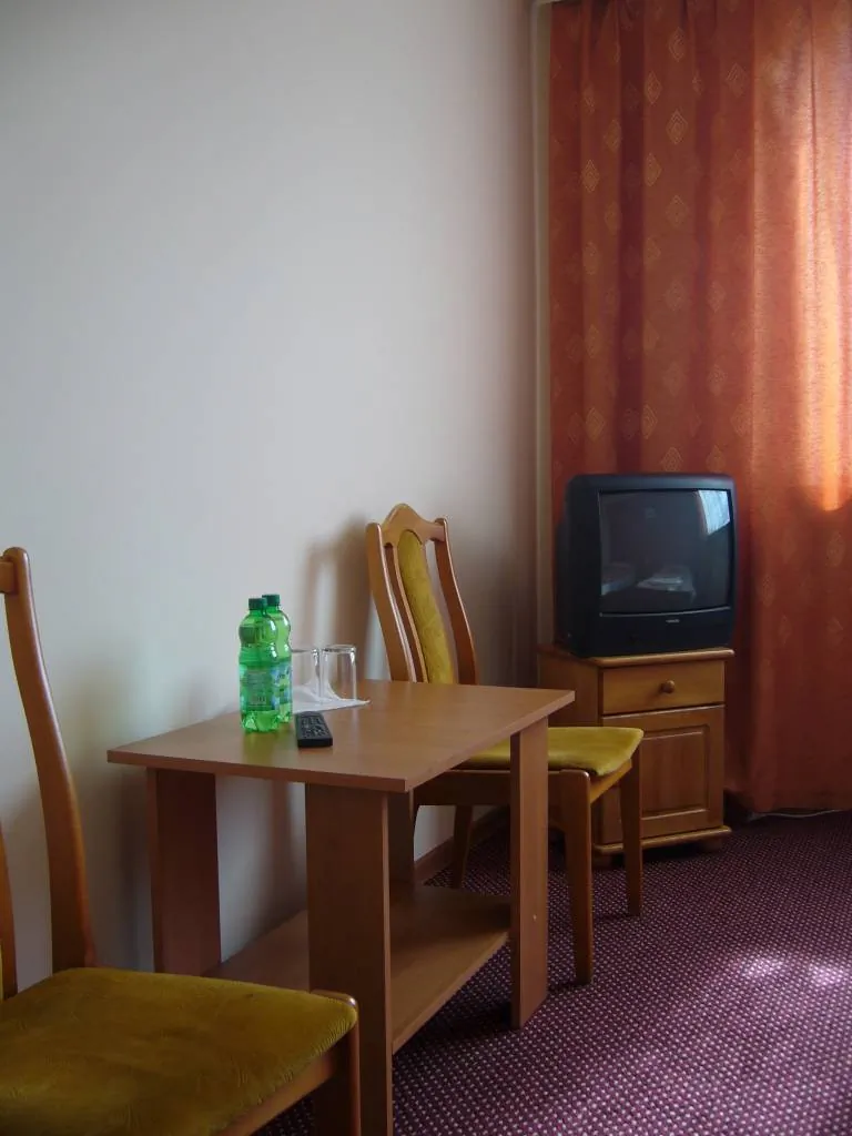 Gościniec Karet Skoczów – Skoczów, Polonia