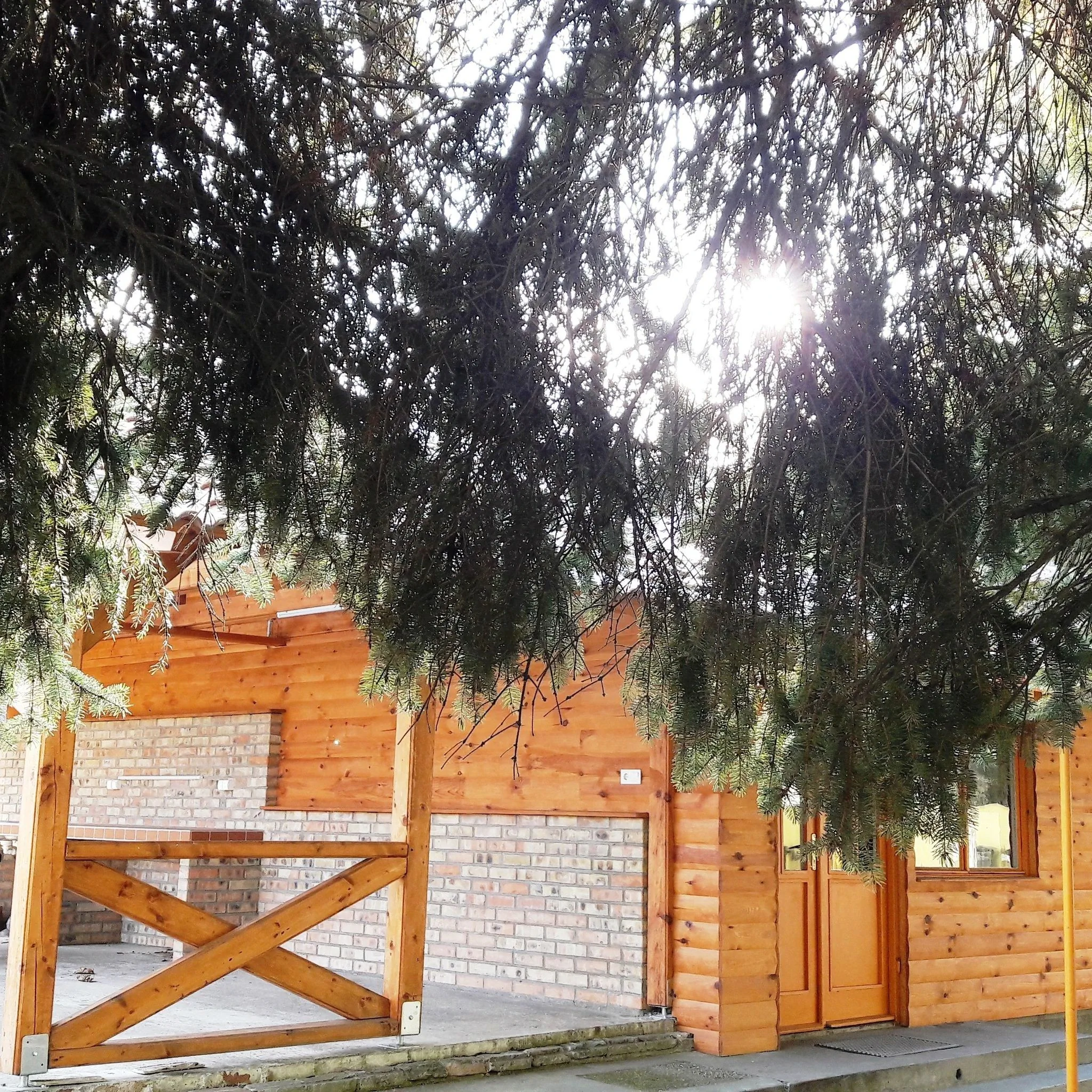 Lipicai Ifjúsági Szálló Szilvásvárad - foto 1