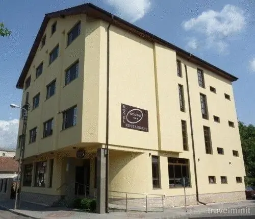 Hotel Davos Deva – Deva, România