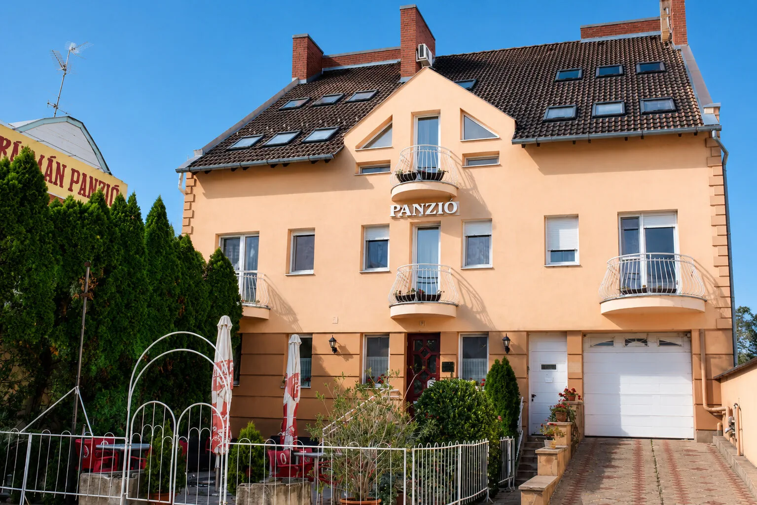 Kálmán Panzió Szeged – Szeghed, Ungaria