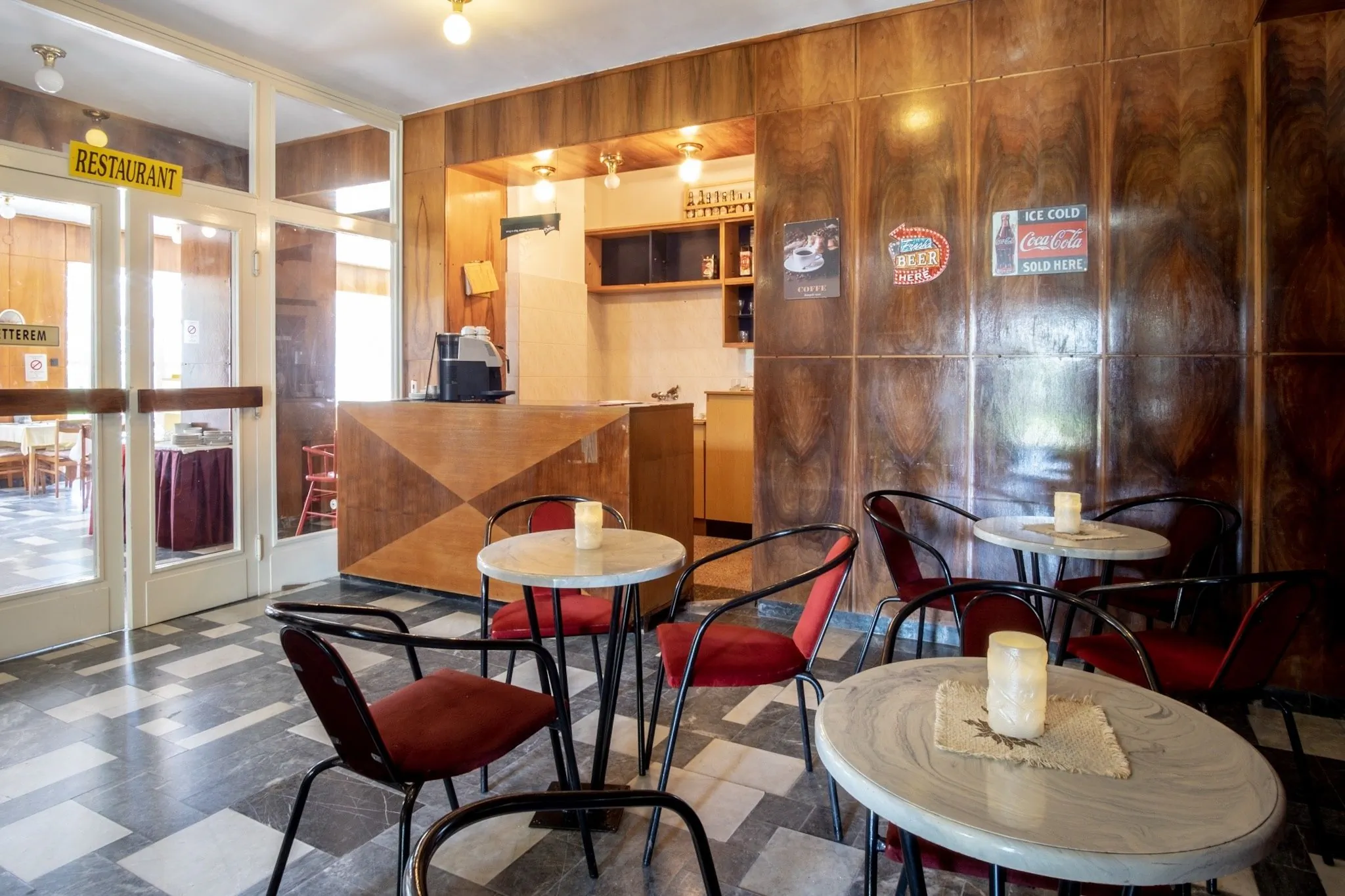 Hotel Sirály Balatonlelle – Balatonlelle, Ungaria