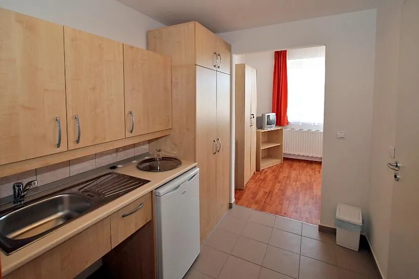 UNI Hostel - Soproni Egyetemi Kollégiumok – Sopron, Ungaria