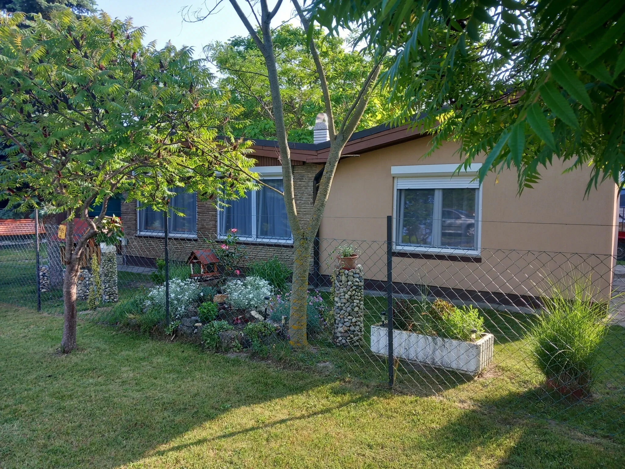Tibor Vendégház Balatonfenyves – Balatonfenyves, Ungaria