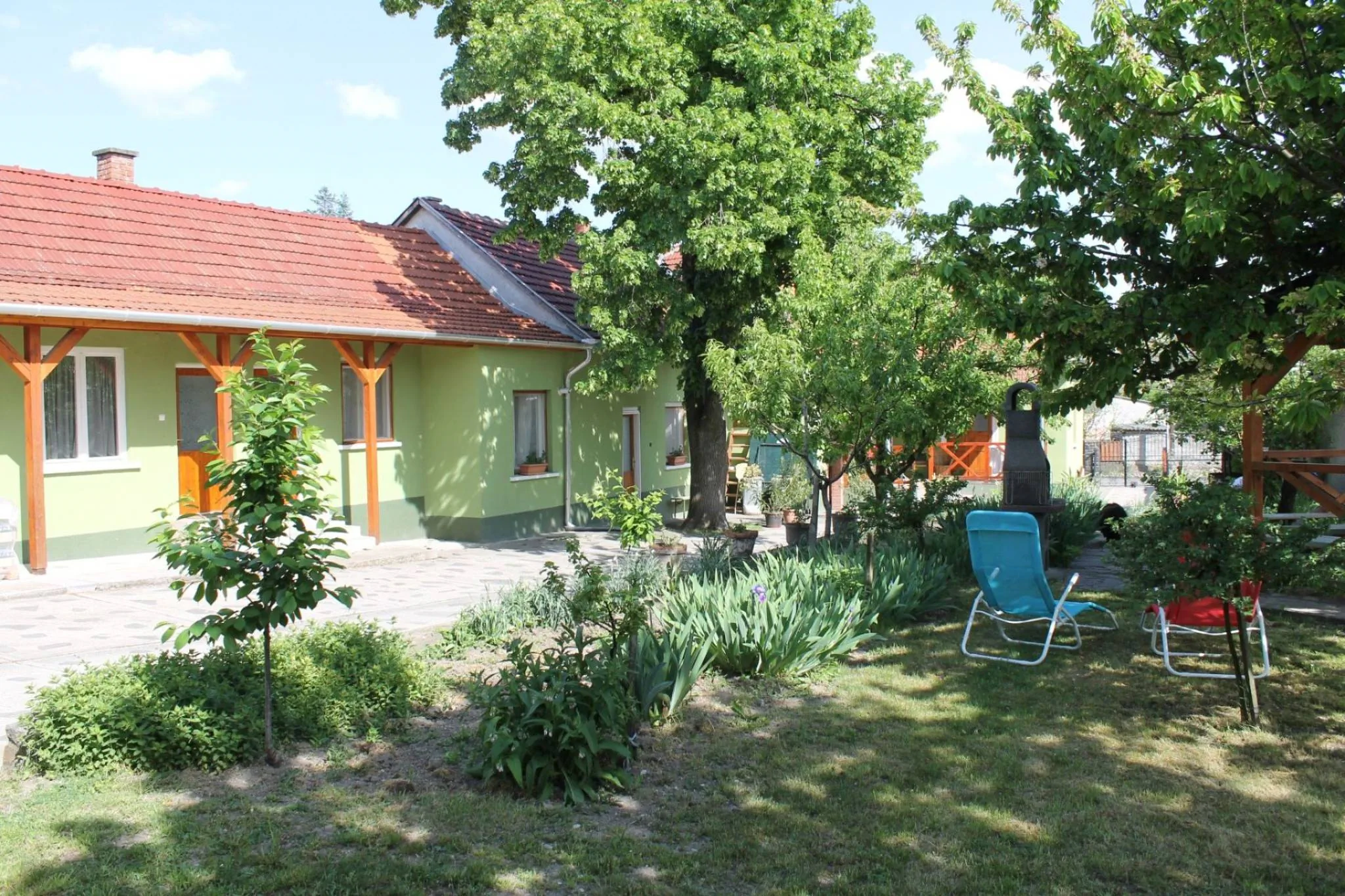 Homoky Család Pincészete és Vendégháza Tállya - foto 1