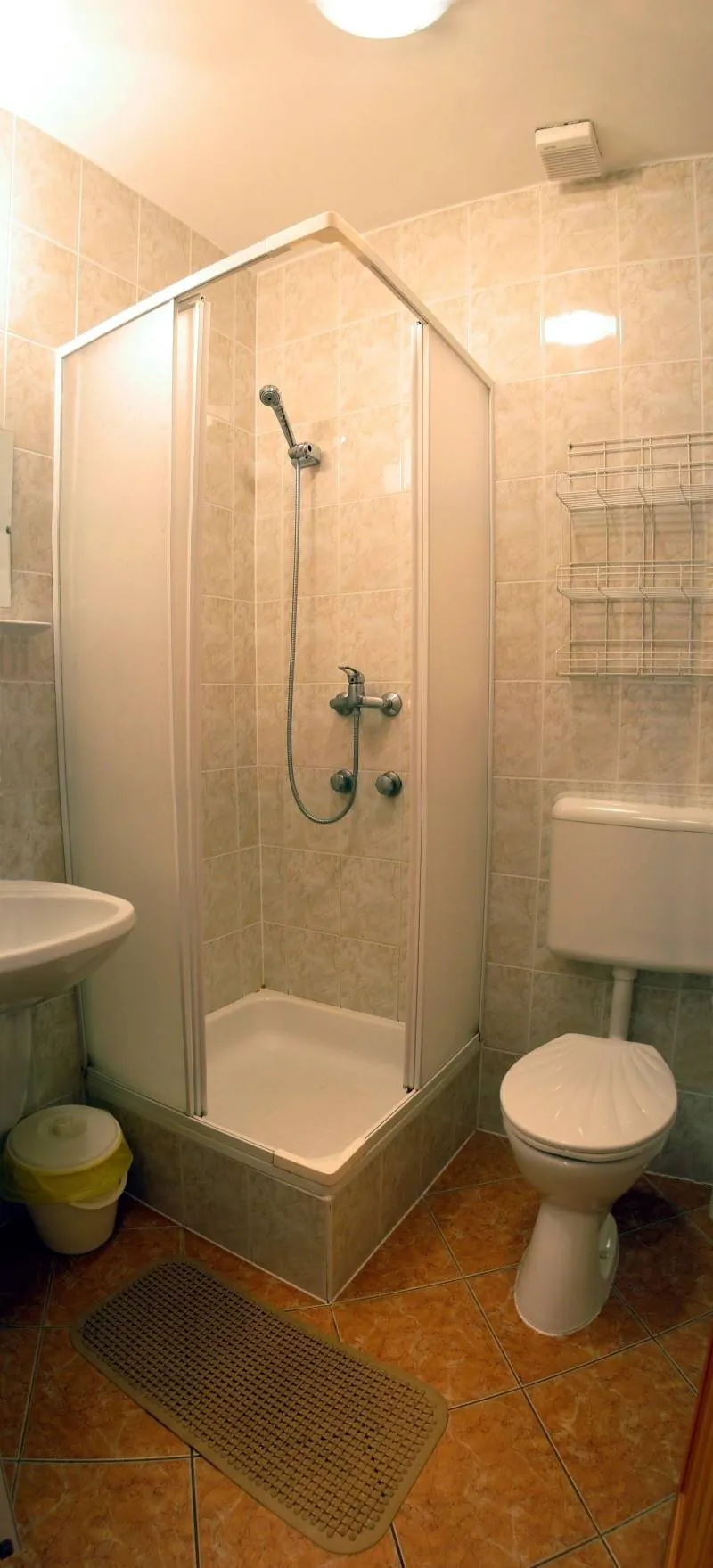 Szatmár Apartmanház Balatonvilágos - foto 5