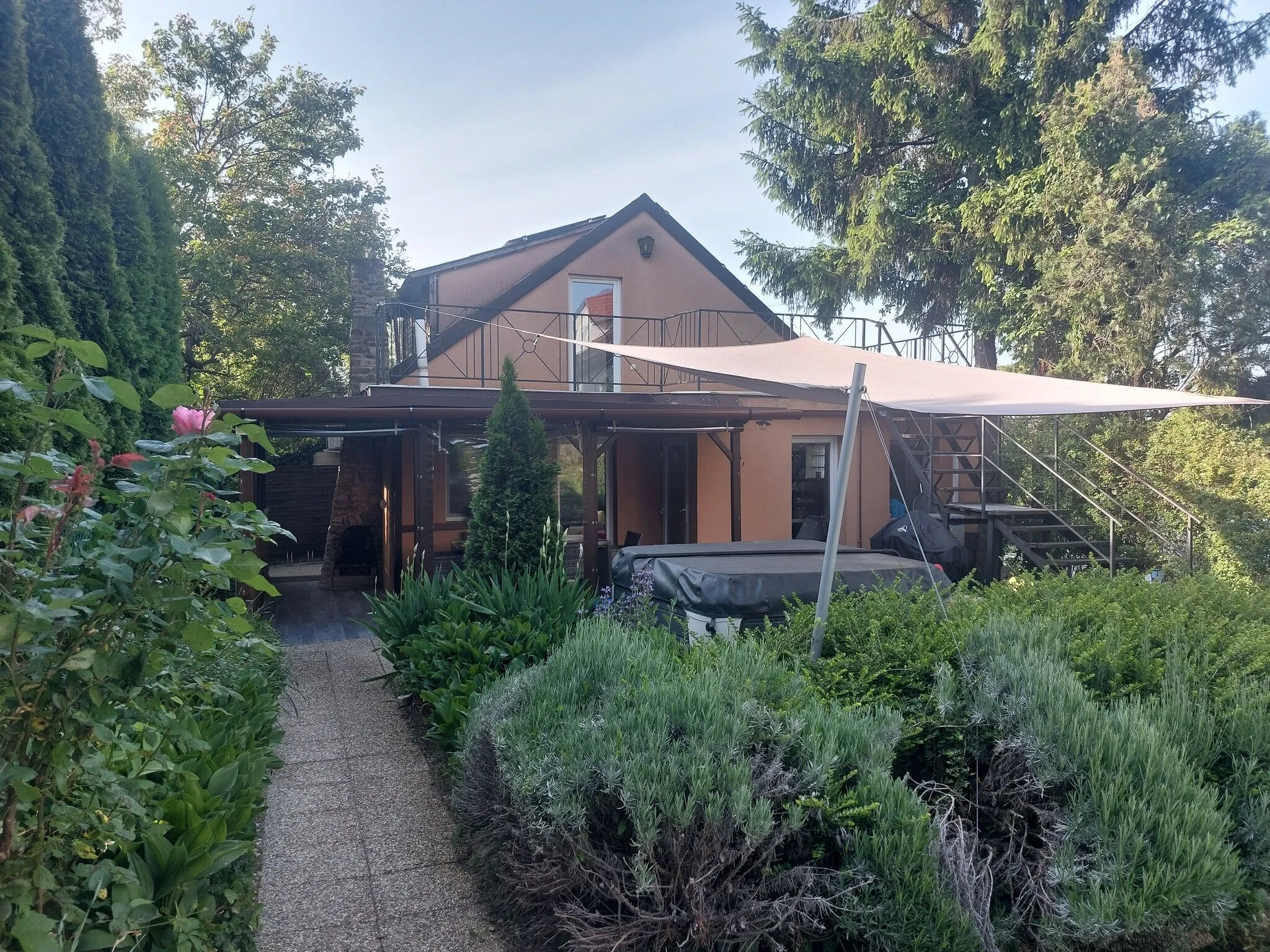 Mediterrán Holiday Home - jacuzzi&pool Balatonfüred – Balatonfüred, Maďarsko