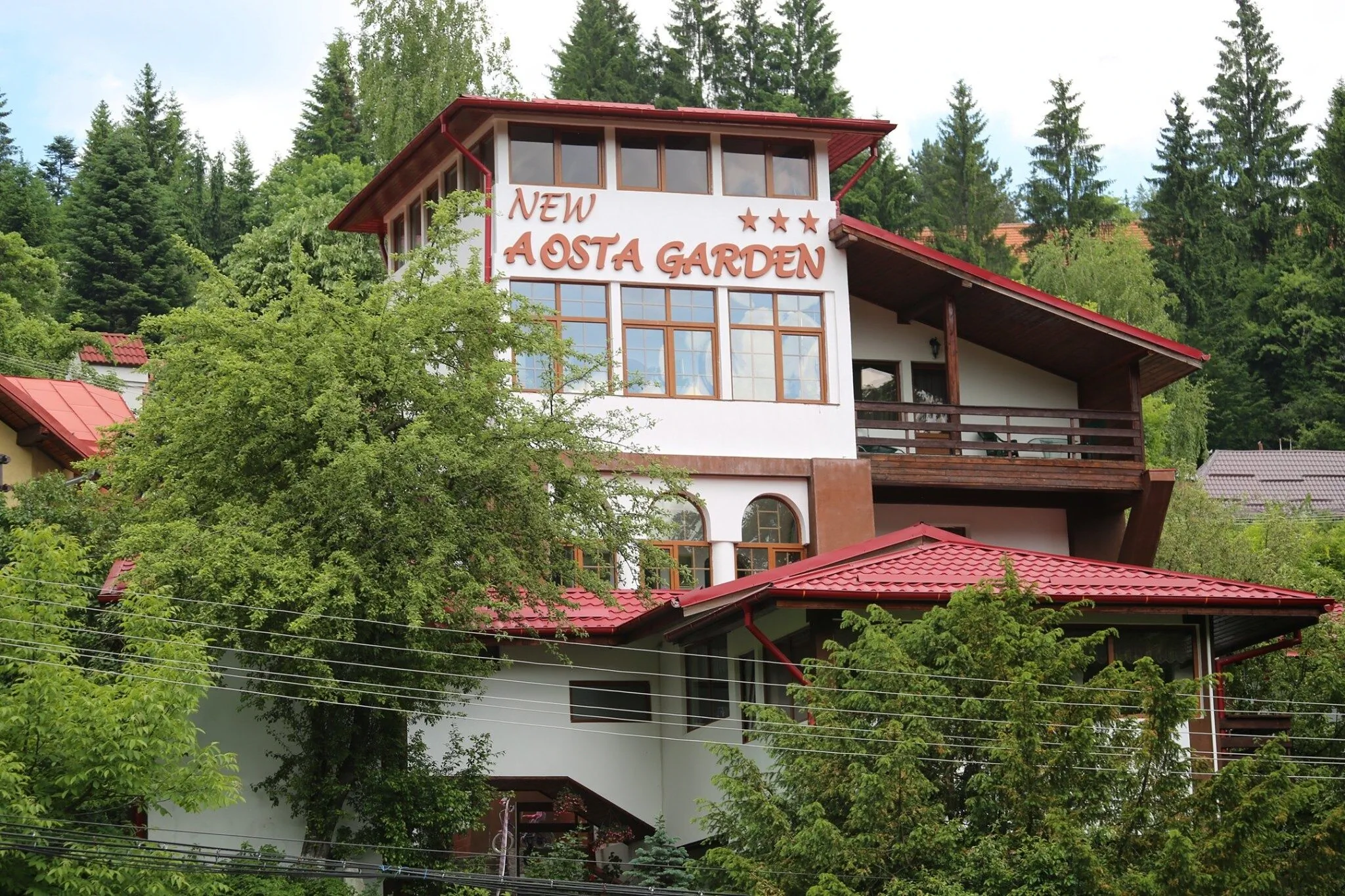 Pensiunea New Aosta Garden Sinaia – Sinaia, Rumunia