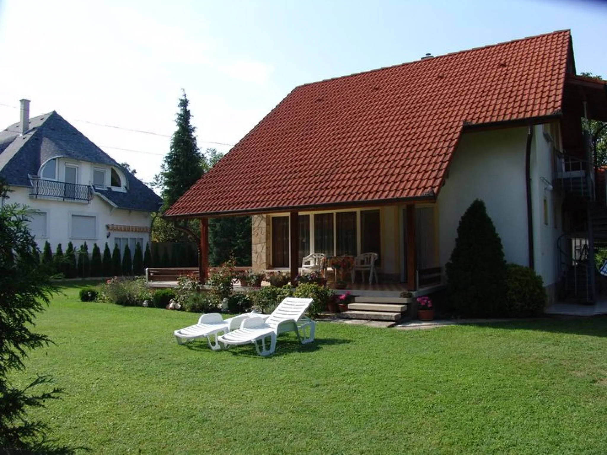 Frankie Holiday Apartmanok Balatongyörök – Balatongyörök, Ungaria