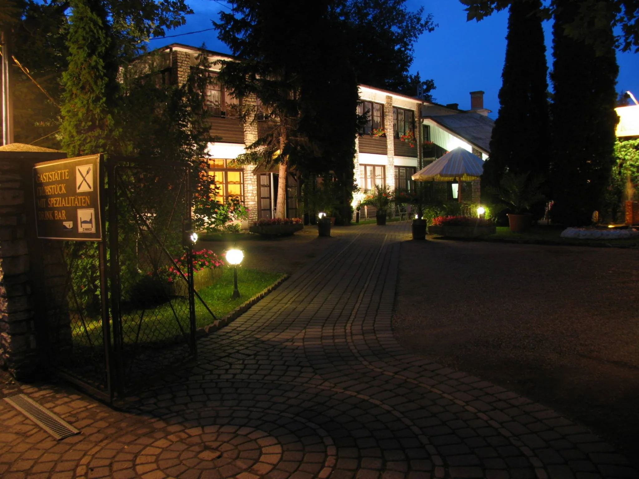 Bagira Panzió Balatonföldvár – Balatonföldvár, Ungaria