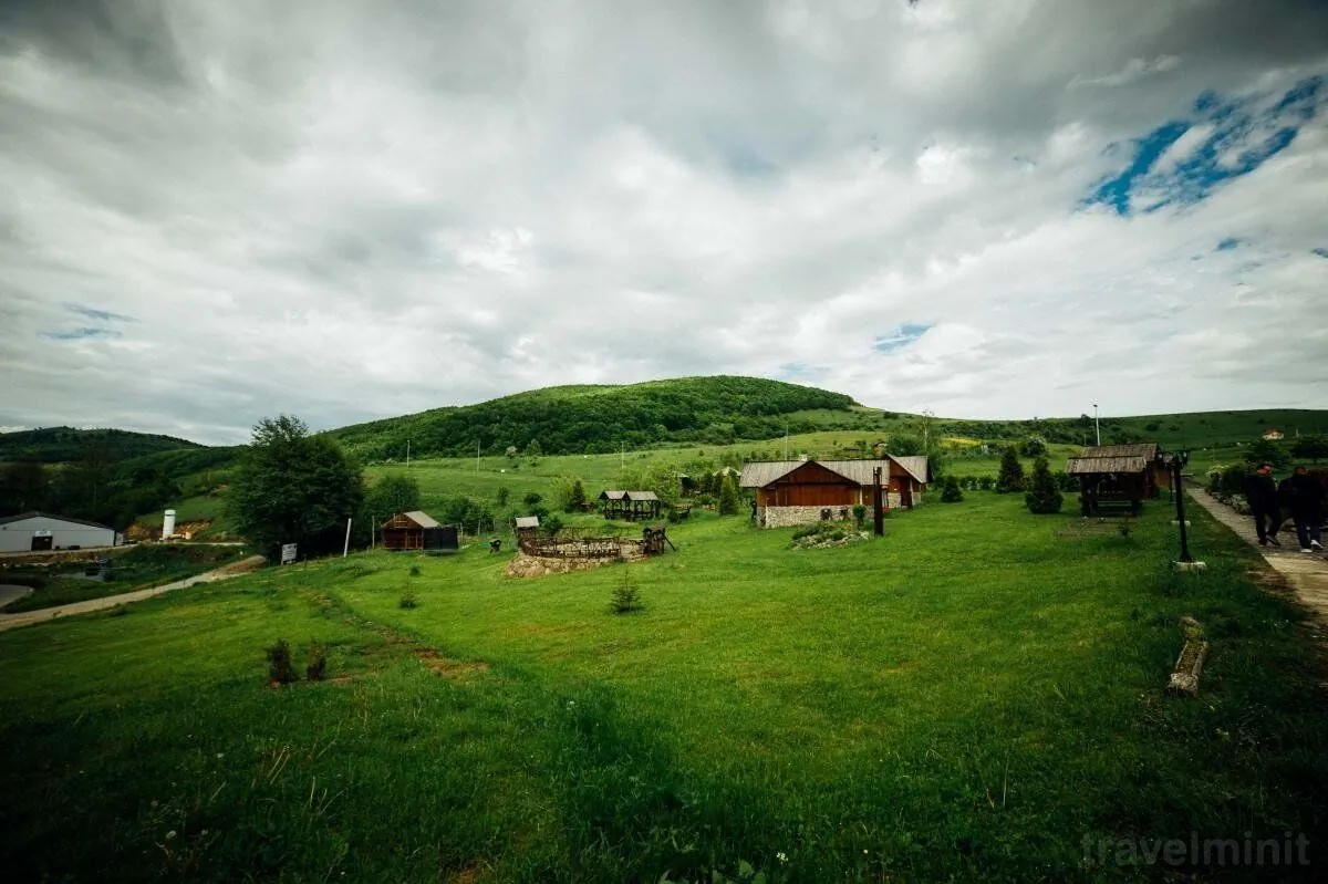 Complexul Domeniul Regilor Ciurila - foto 4