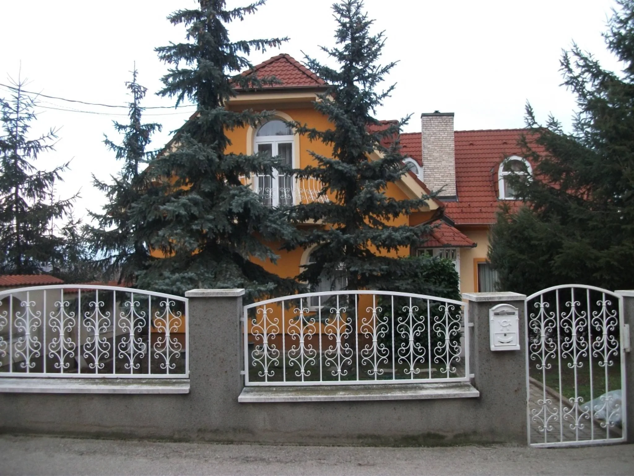 Jóbor Vendégház Győrújbarát – Győrújbarát, Ungaria