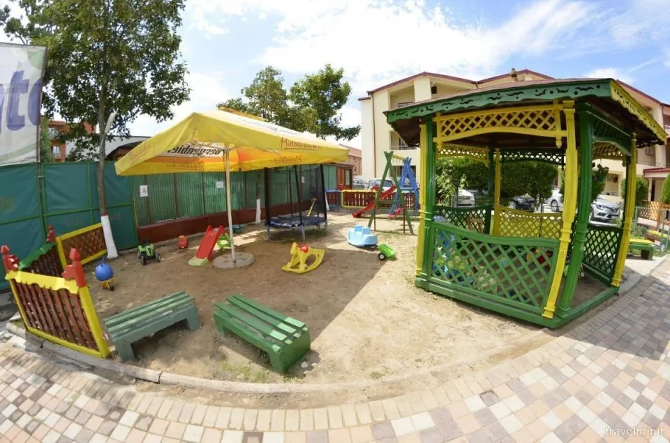 Complex Poienița Costinești – Costineşti, România