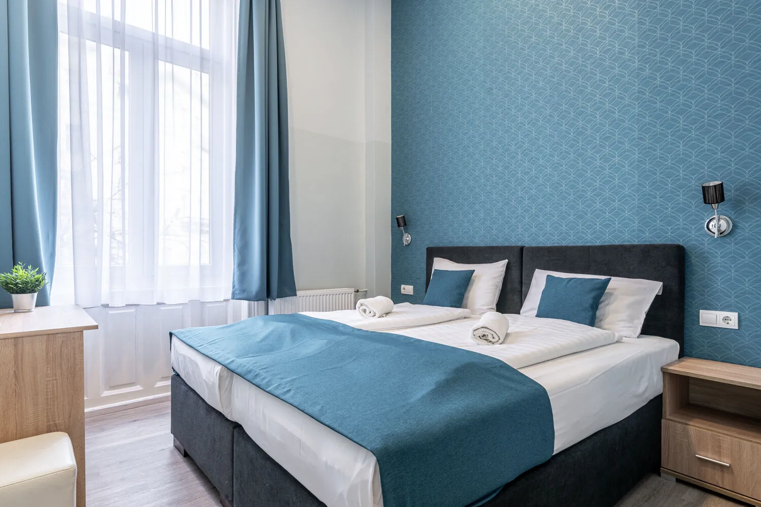 Full Moon Hotel Budapest – Budapesta, Ungaria