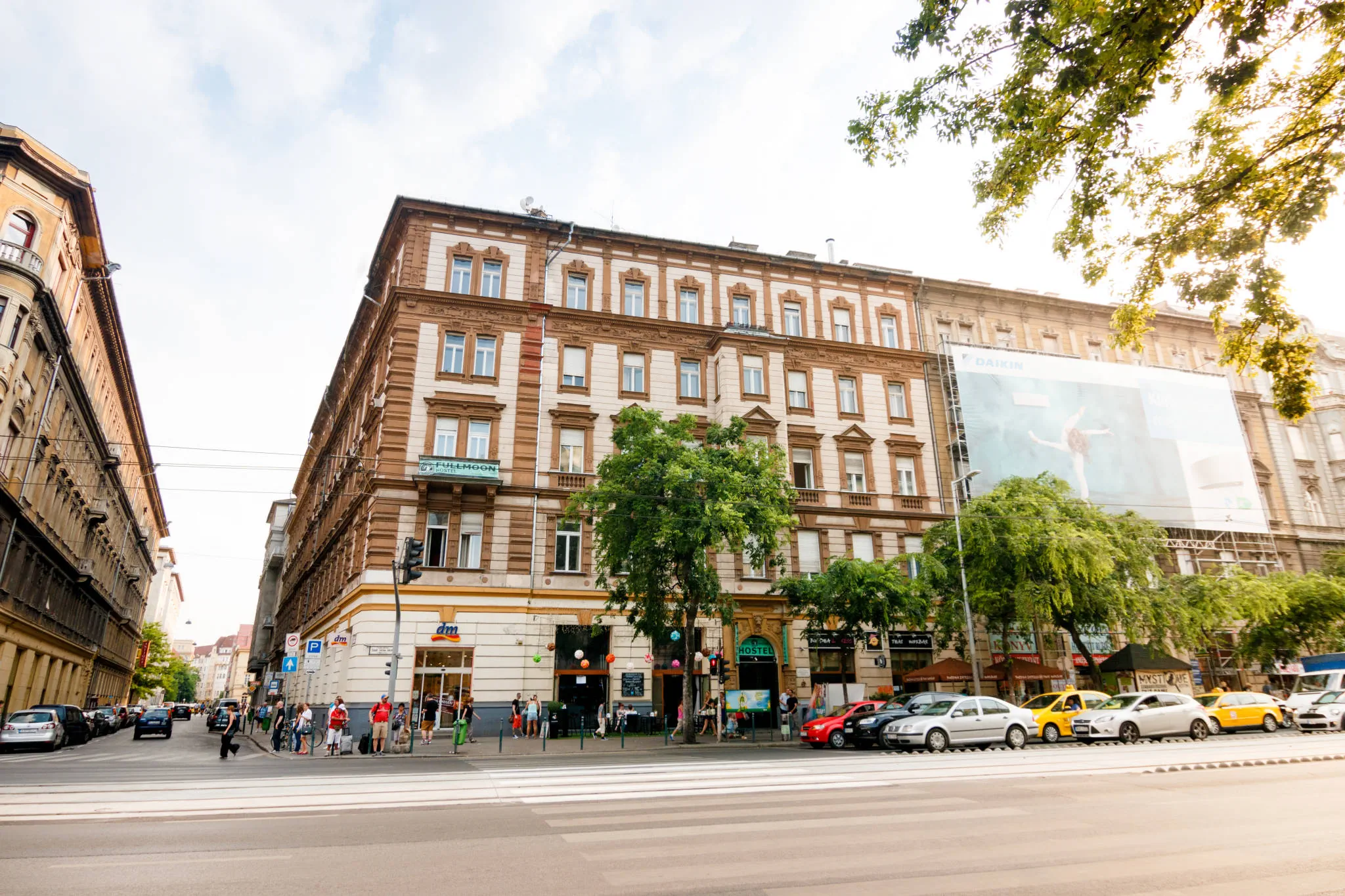 Full Moon Hotel Budapest – Budapesta, Ungaria