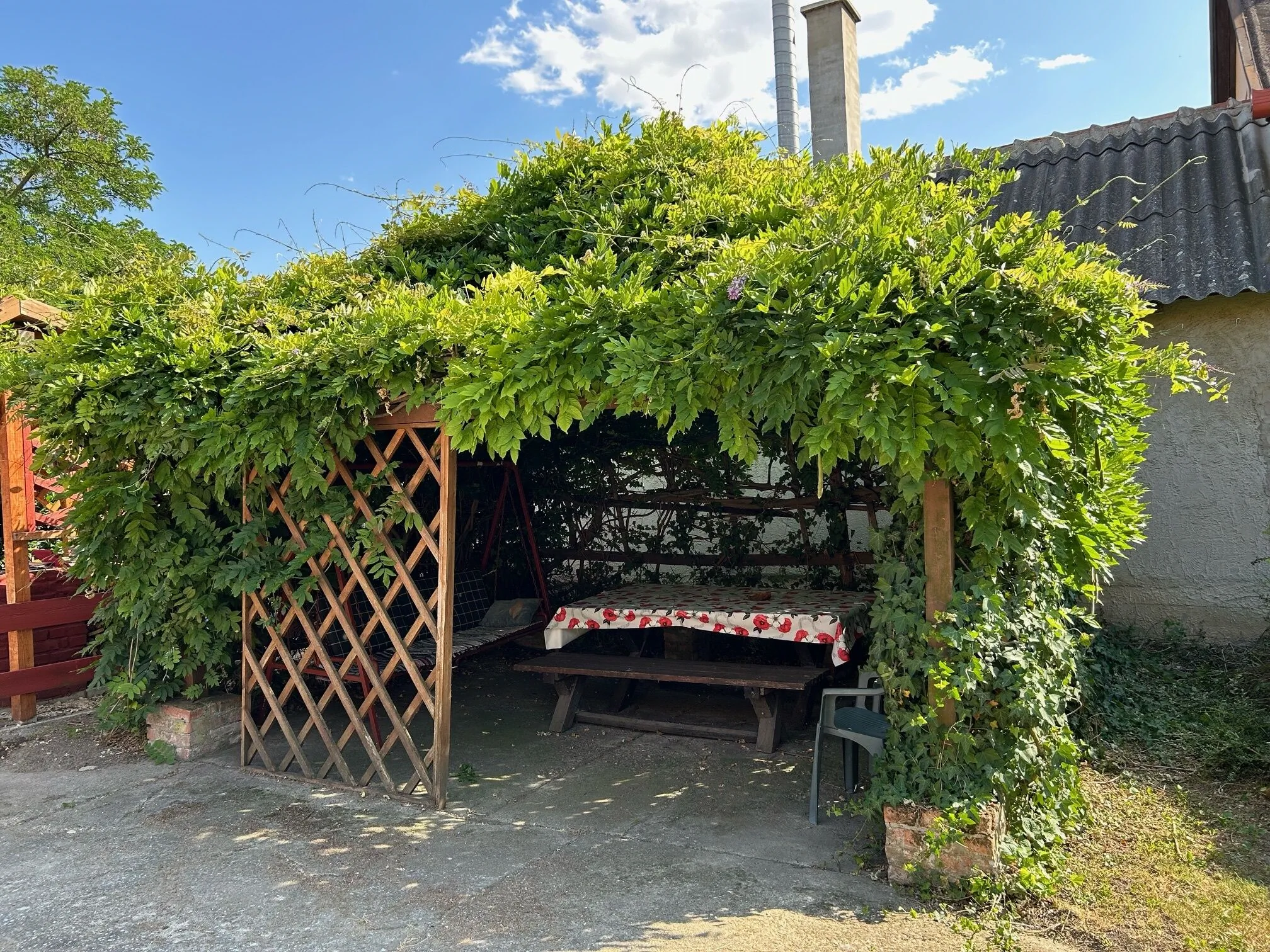 Pihenő Vendégház Abádszalók - foto 3