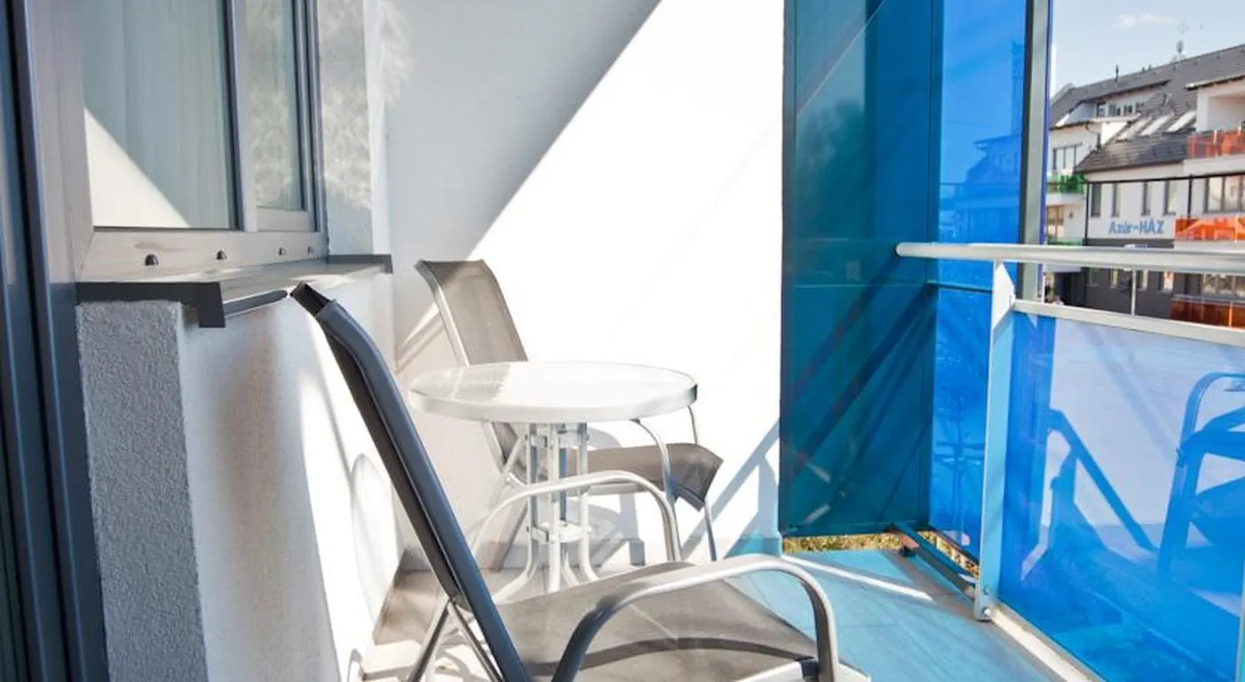Ametiszt Apartman Sárvár – Sárvár, Węgry
