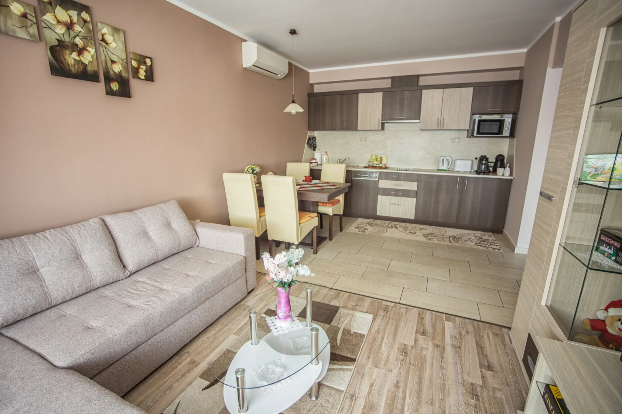 Ametiszt Apartman Sárvár – Sárvár, Węgry