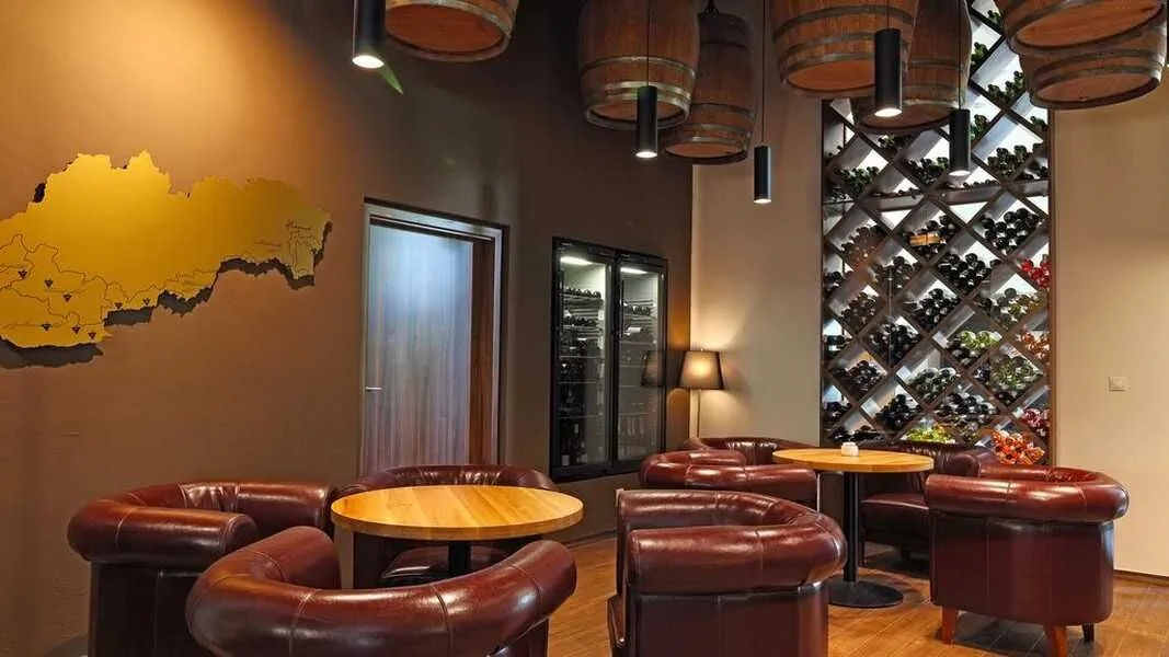Hotel Karpatia Humenné – Humenné, Slovensko