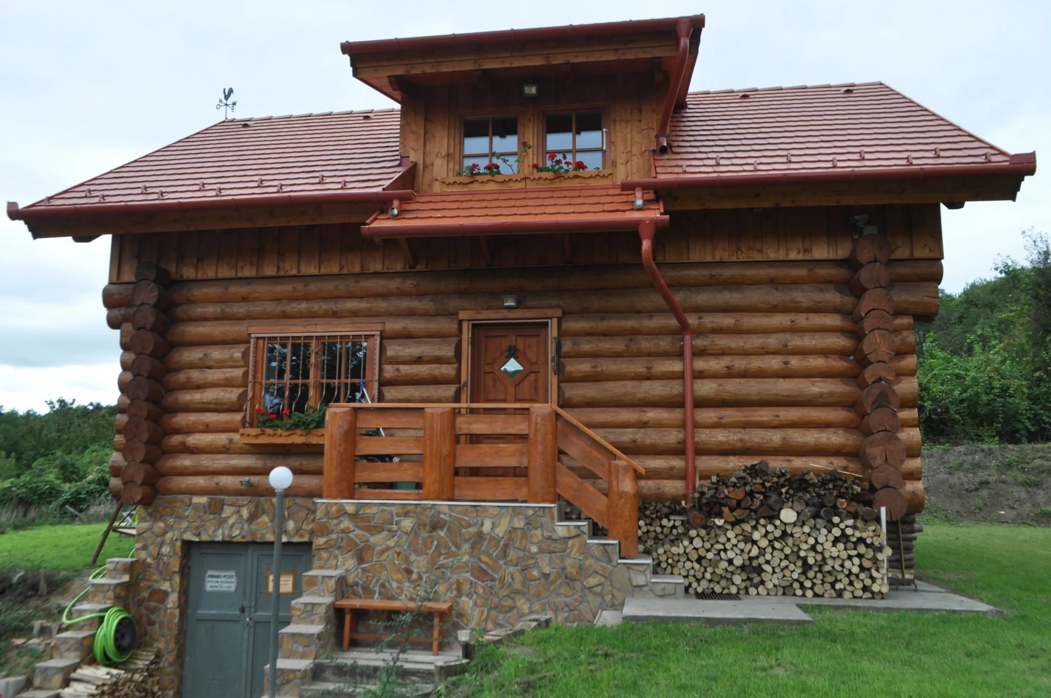 Rönkfa Lak Szilvásvárad – Szilvásvárad, Ungaria