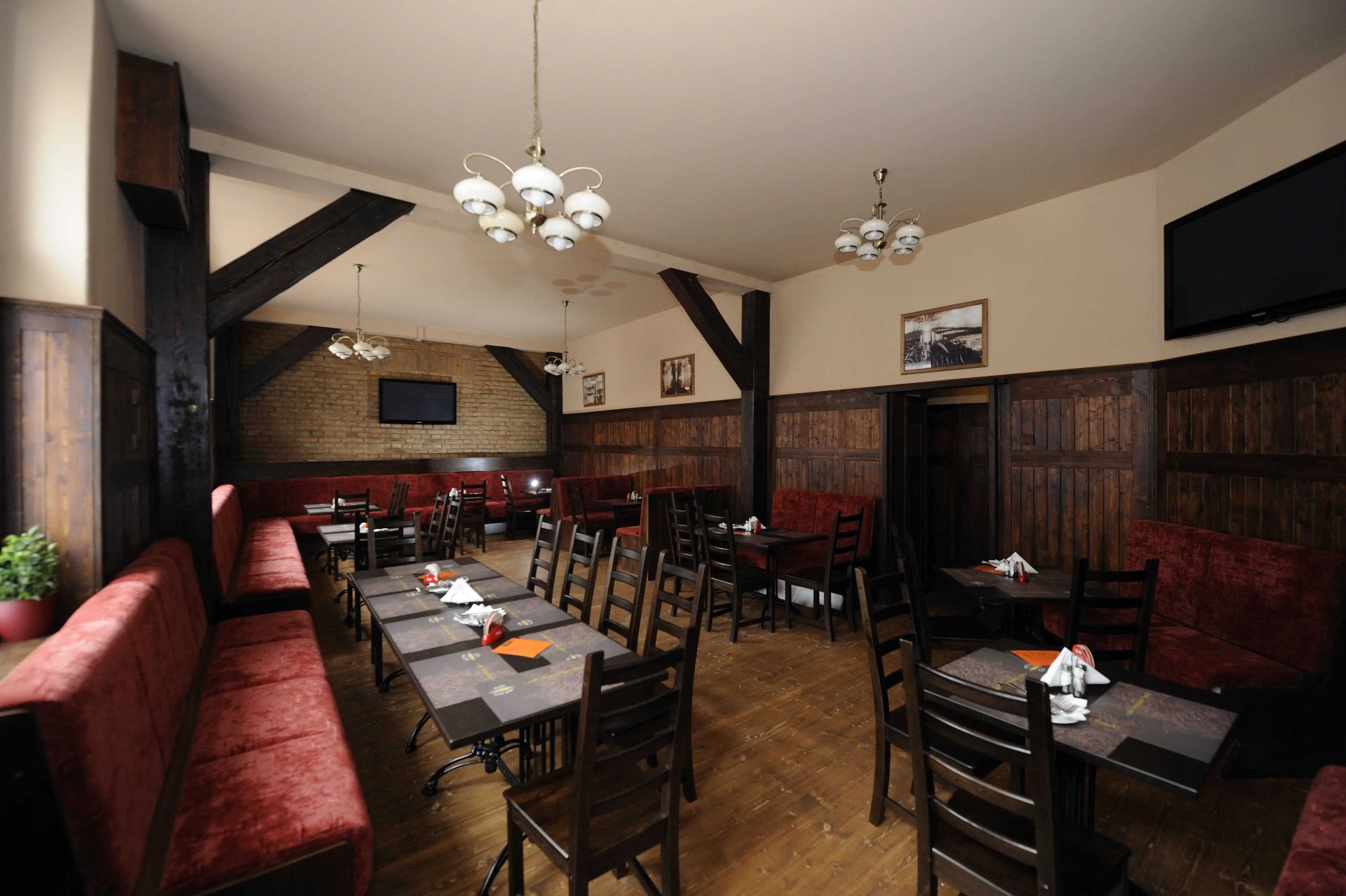 HOTEL ZLATÁ ŠTIKA Pardubice – Pardubice, Republica Cehă