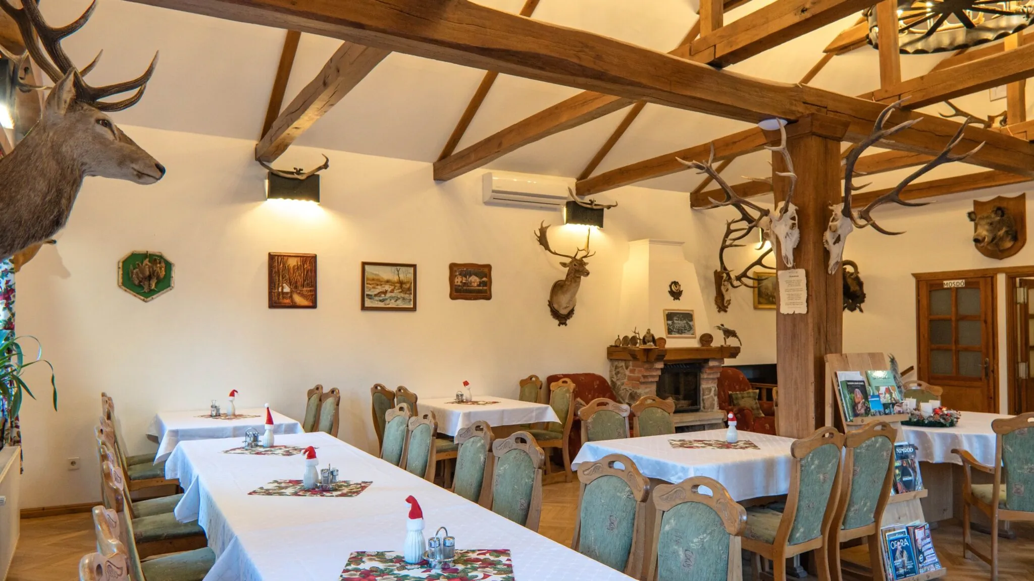 Rókabérc Vadászház Hotel Erdőbénye – Erdőbénye, Ungaria