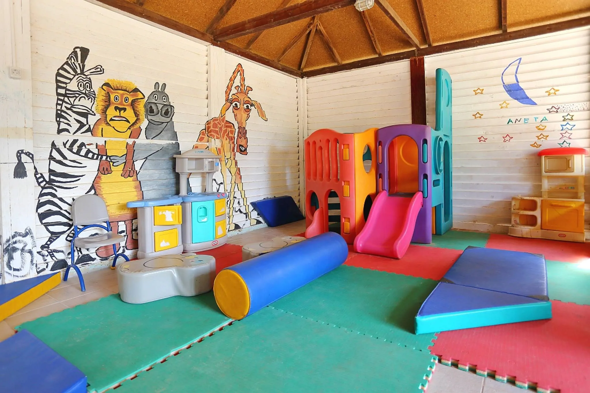 Pine Beach Mobile homes – all inclusive Pakoštane – Pakoštane, Croația