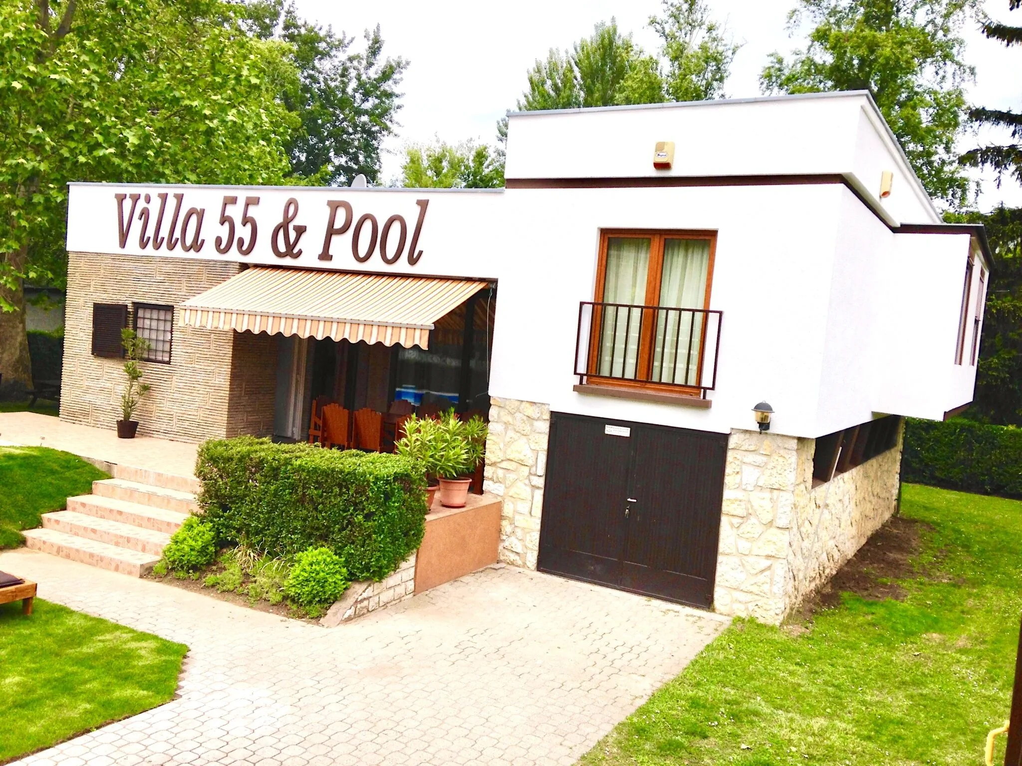 Villa 55 & Pool Siófok – Siófok, Ungaria