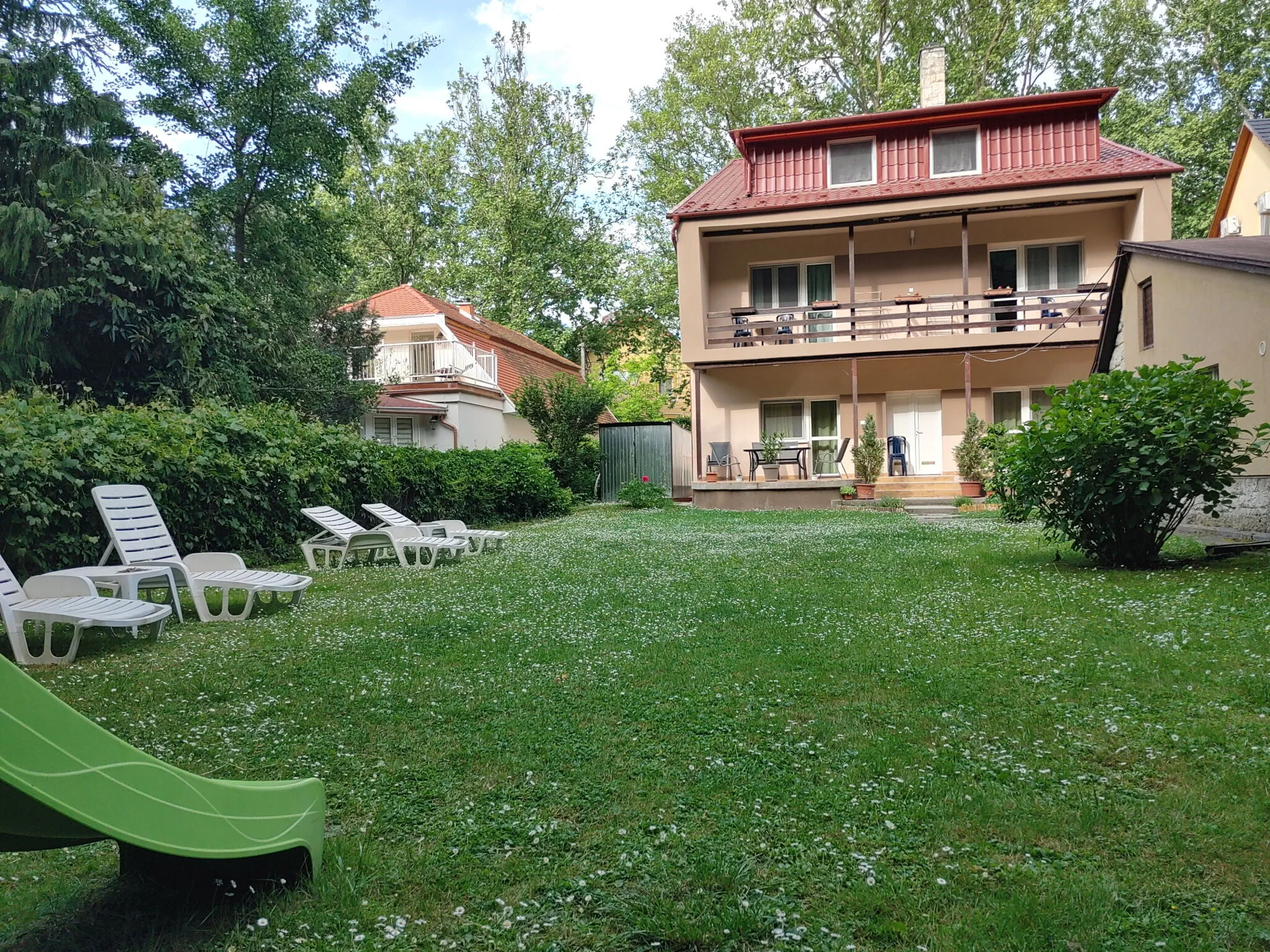 Platán Apartmanház Miskolctapolca – Miskolctapolca, Ungaria